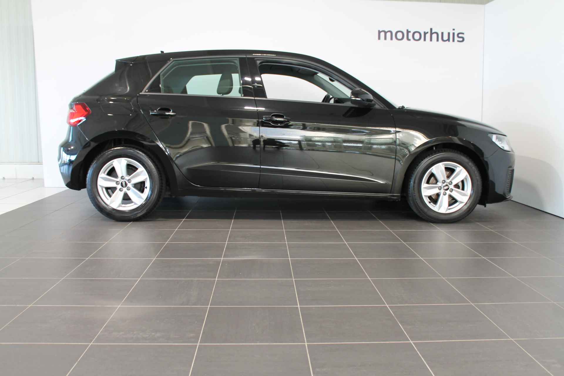 AUDI A1 Sportback 25 TFSI 95pk Pro Line - 2/27