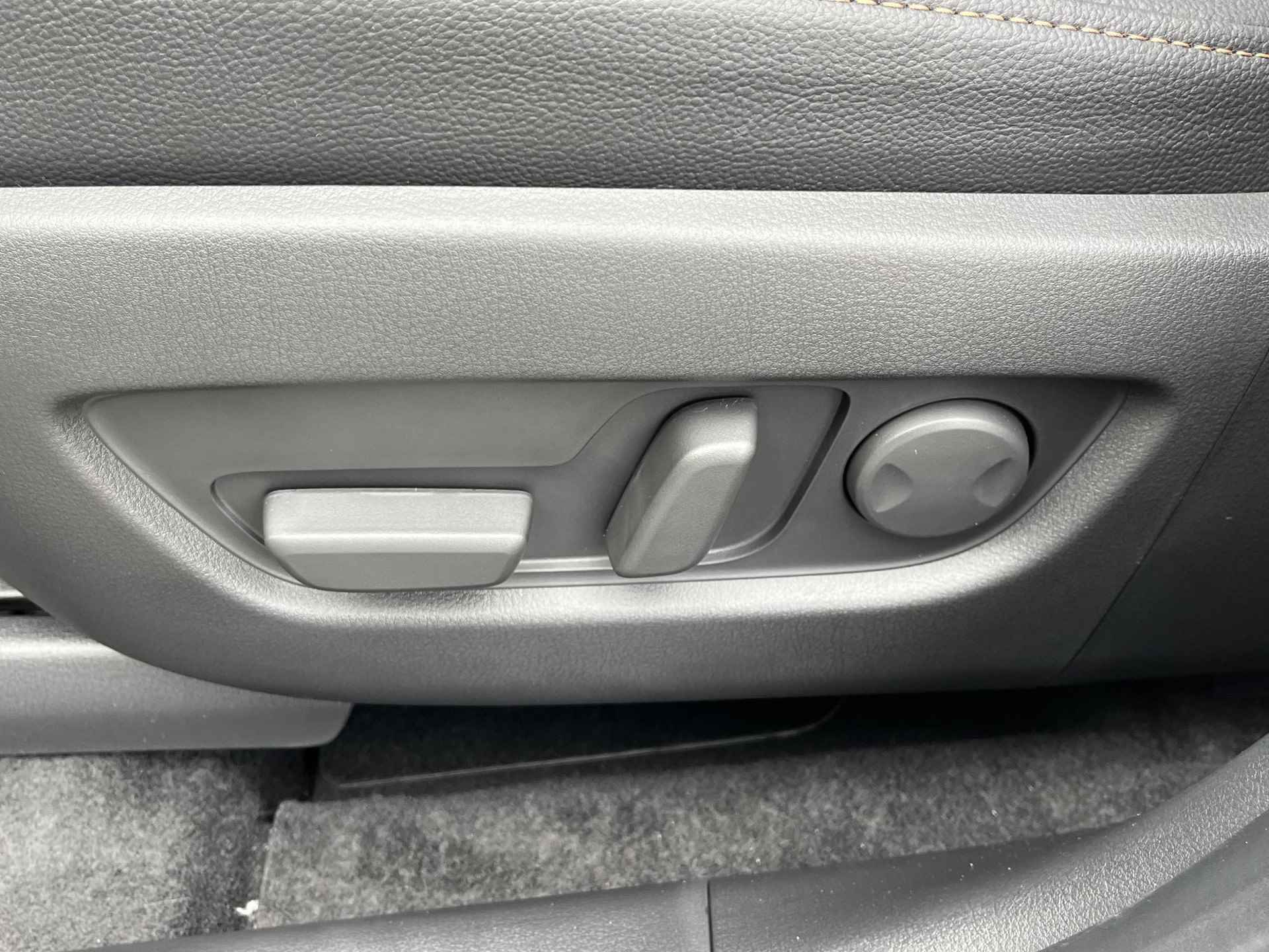 Mazda CX-60 2.5 e-SkyActiv PHEV Homura | 360 Camera | Panoramadak  | Adaptieve Cruise Control | Apple Carplay/Android Auto | - 29/32