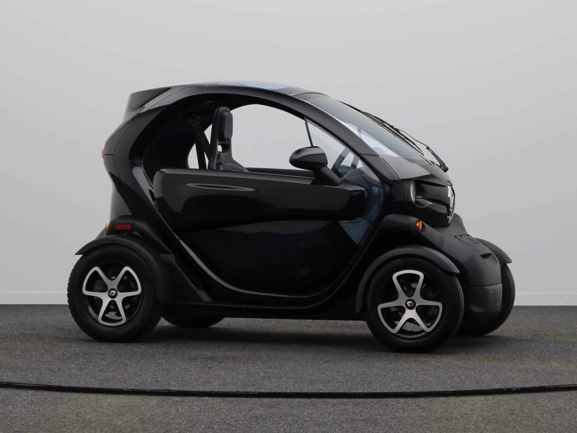 Renault Twizy Intens (ex Accu) | 80km/u | 1e eigenaar | Volledig dealer onderhouden | Panoramisch dak | - 14/24