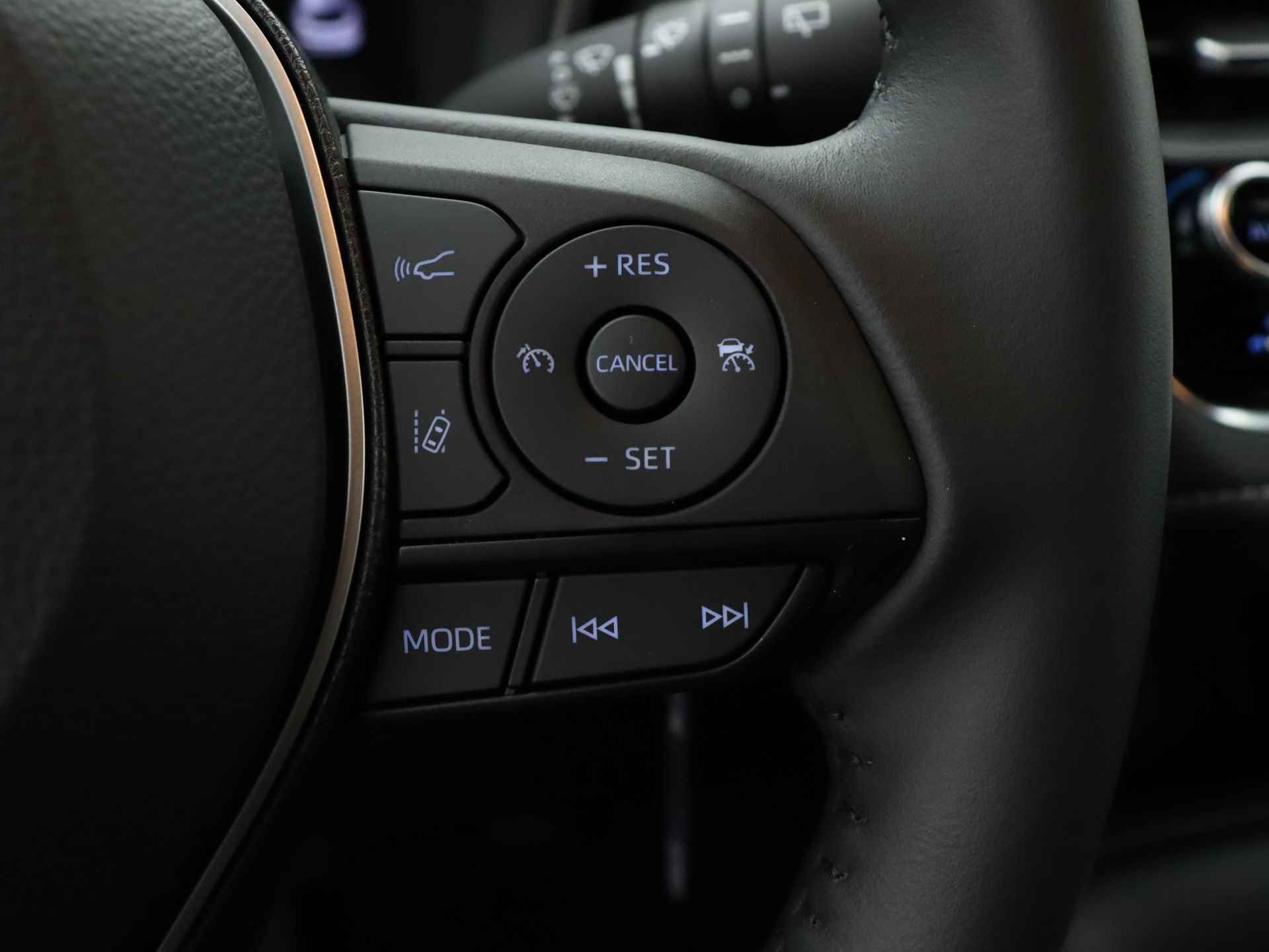 Toyota Corolla Touring Sports 1.2 Turbo Active | Apple CarPlay Android Auto | - 22/37