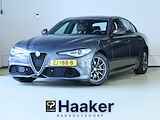 Alfa romeo Giulia 2.0T 200pk | VELOCE IN- EN EXTERIEUR