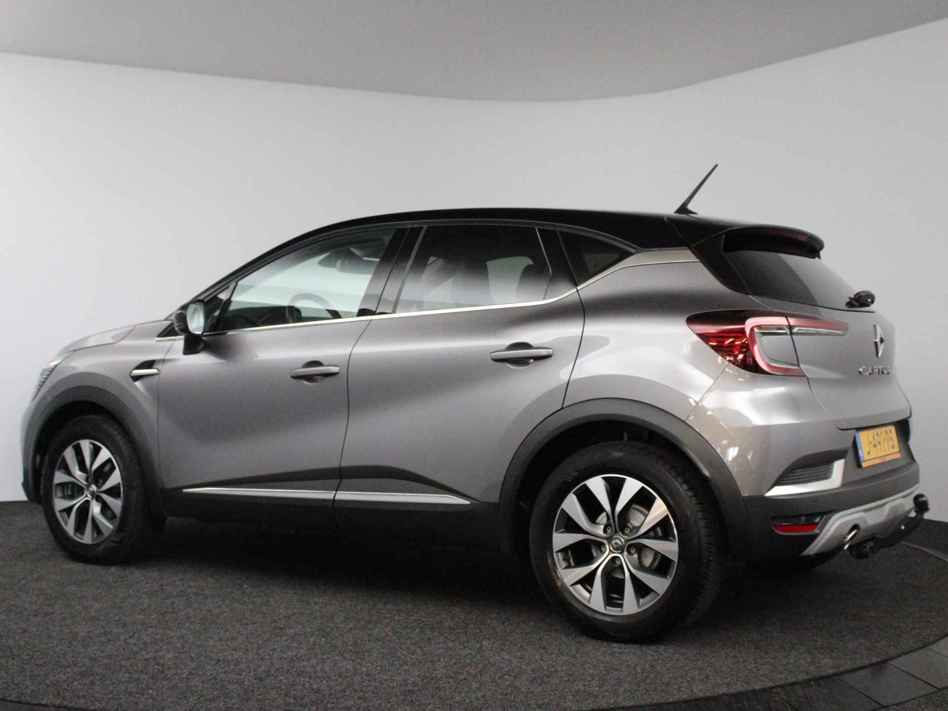 Renault Captur 1.0 TCe 100 Bi-Fuel Intens | 1e eigenaar + dealer onderhouden! | Trekhaak | Navi | Clima | Cruise | PDC V+A + Camera | Apple Carplay/Android Auto - 8/49