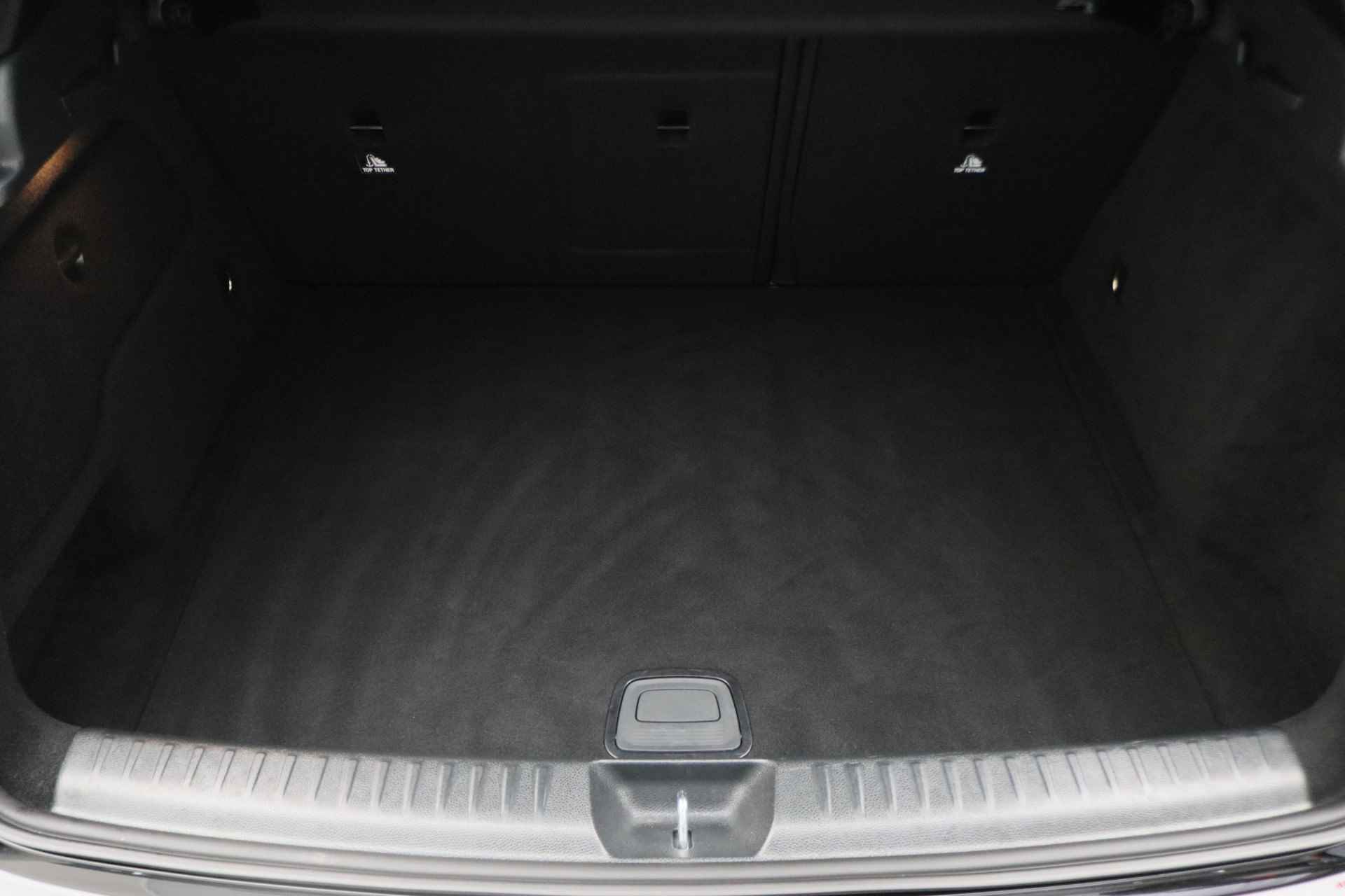 Mercedes-Benz GLA 45 AMG 4Matic Premium Plus Automaat LED, Panoramadak, Cruise, Camera, PDC, Navigatie, Stoelverw., 19'' - 15/56