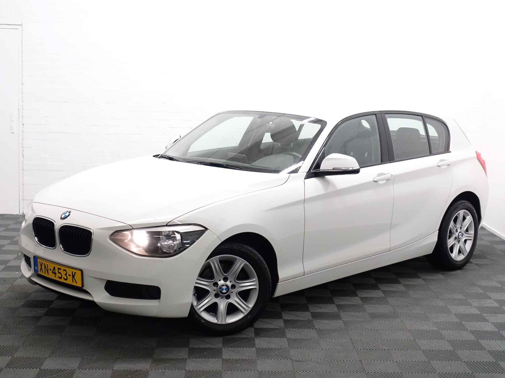 BMW 1-serie 116i High Executive- 95dkm, Dynamic Select, Keyless, Park Assist, Clima, Comfort Pakket - 17/28