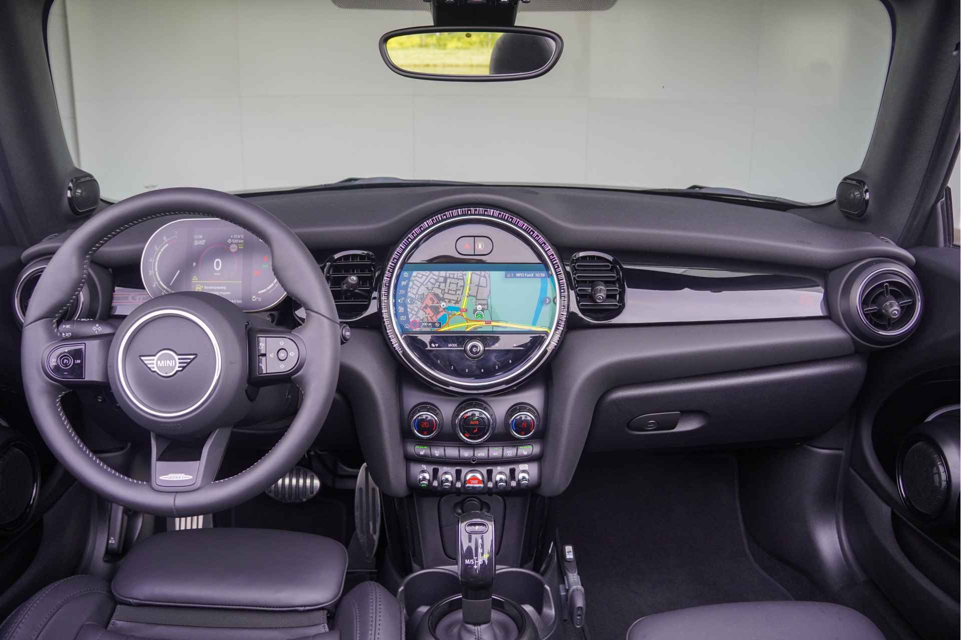 MINI Cabrio Cooper Aut. JCW + Premium Plus pakket - 11/41