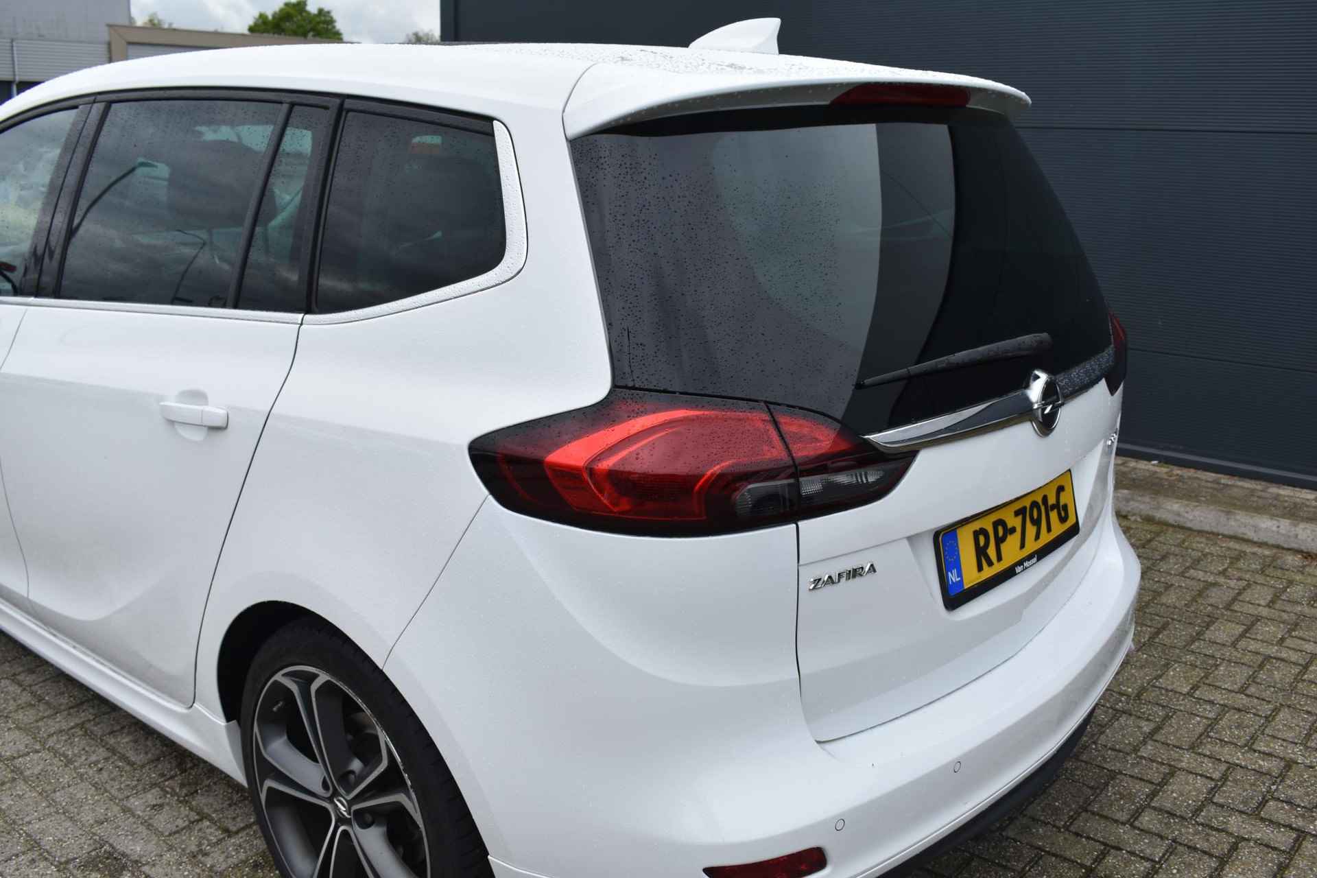Opel Zafira 1.4 Turbo Innovation 7p. 140pk | Panorama-dak | Leder | Stoelverwarming | Navigatie | Trekhaak - 13/36