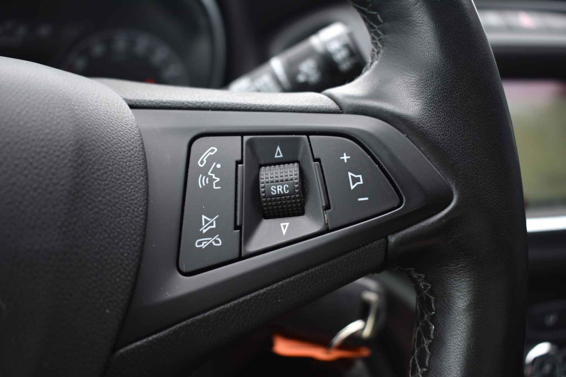 Opel Zafira 1.4 Turbo Innovation 7p. 140pk | Panorama-dak | Leder | Stoelverwarming | Navigatie | Trekhaak - 29/36