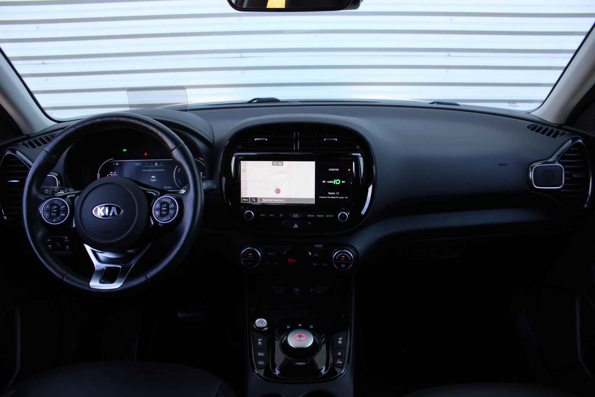 Kia e-Soul ExecutiveLine 64 kWh SUV Pack | Navi | Airco | Cruise | PDC | Camera | Heads Up Display | Leer | Dakdragers | - 9/38