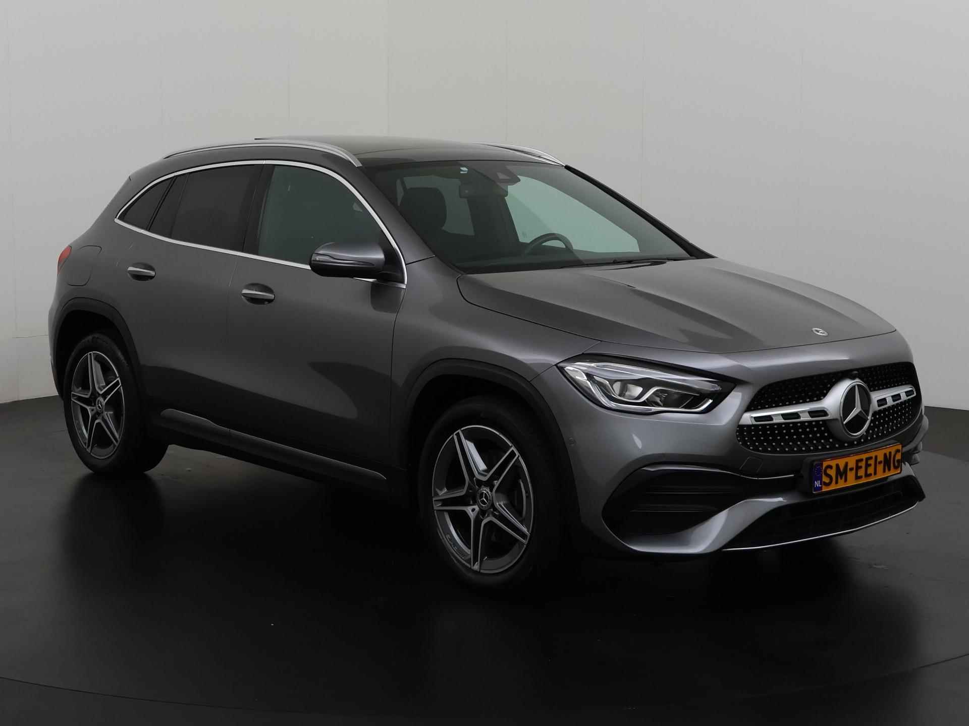 Mercedes-Benz GLA-klasse 250e Premium AMG | Panoramadak | Trekhaak | Widescreen | Zondag Open! - 30/38