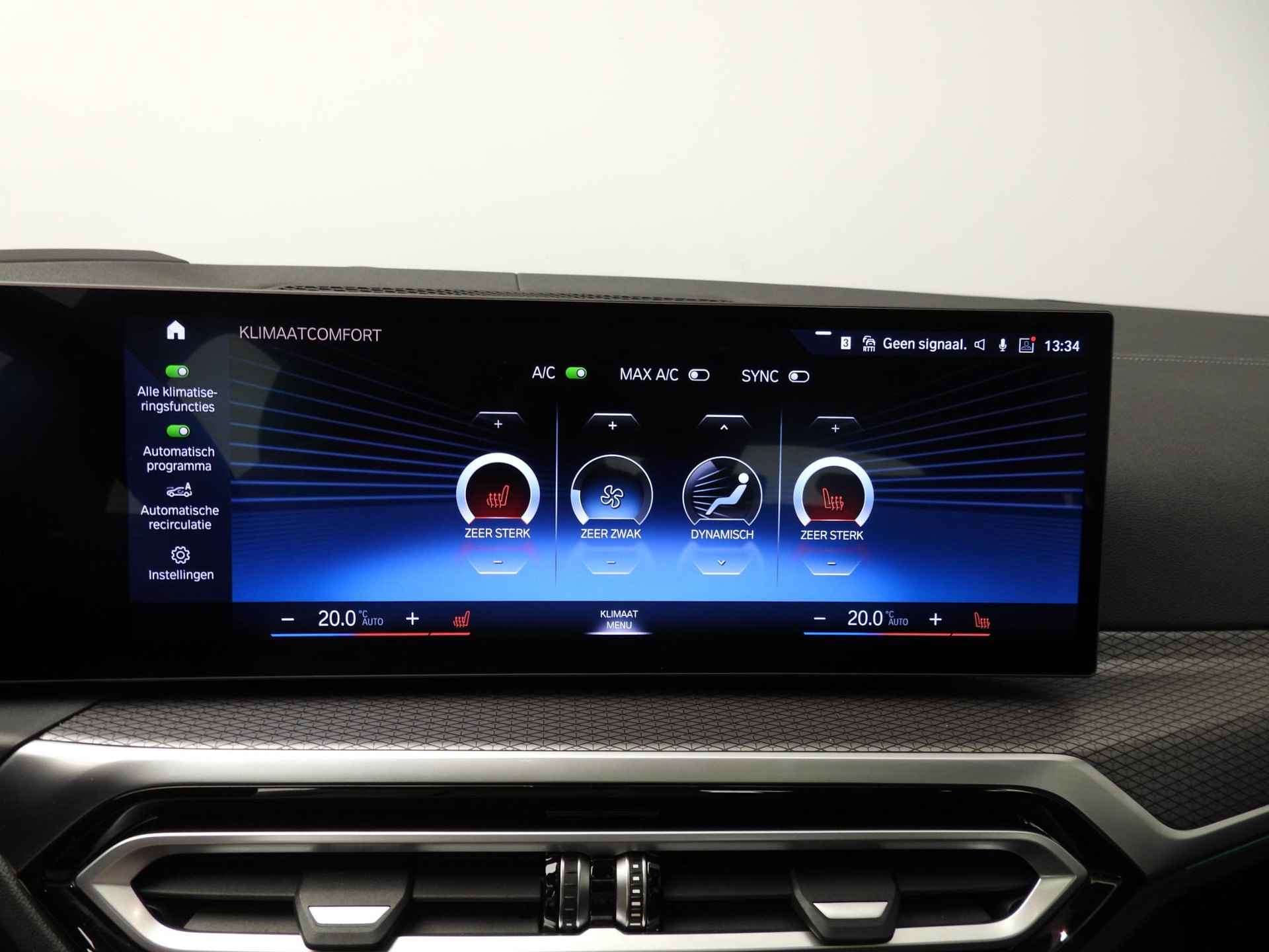 BMW 4 Serie Gran Coupe 420i | M-Sportpakket | LED | Leder | Navigatie | Schuifdak | Stoelverwarming | DAB | Hifi speakers | Alu 19 inch - 28/45