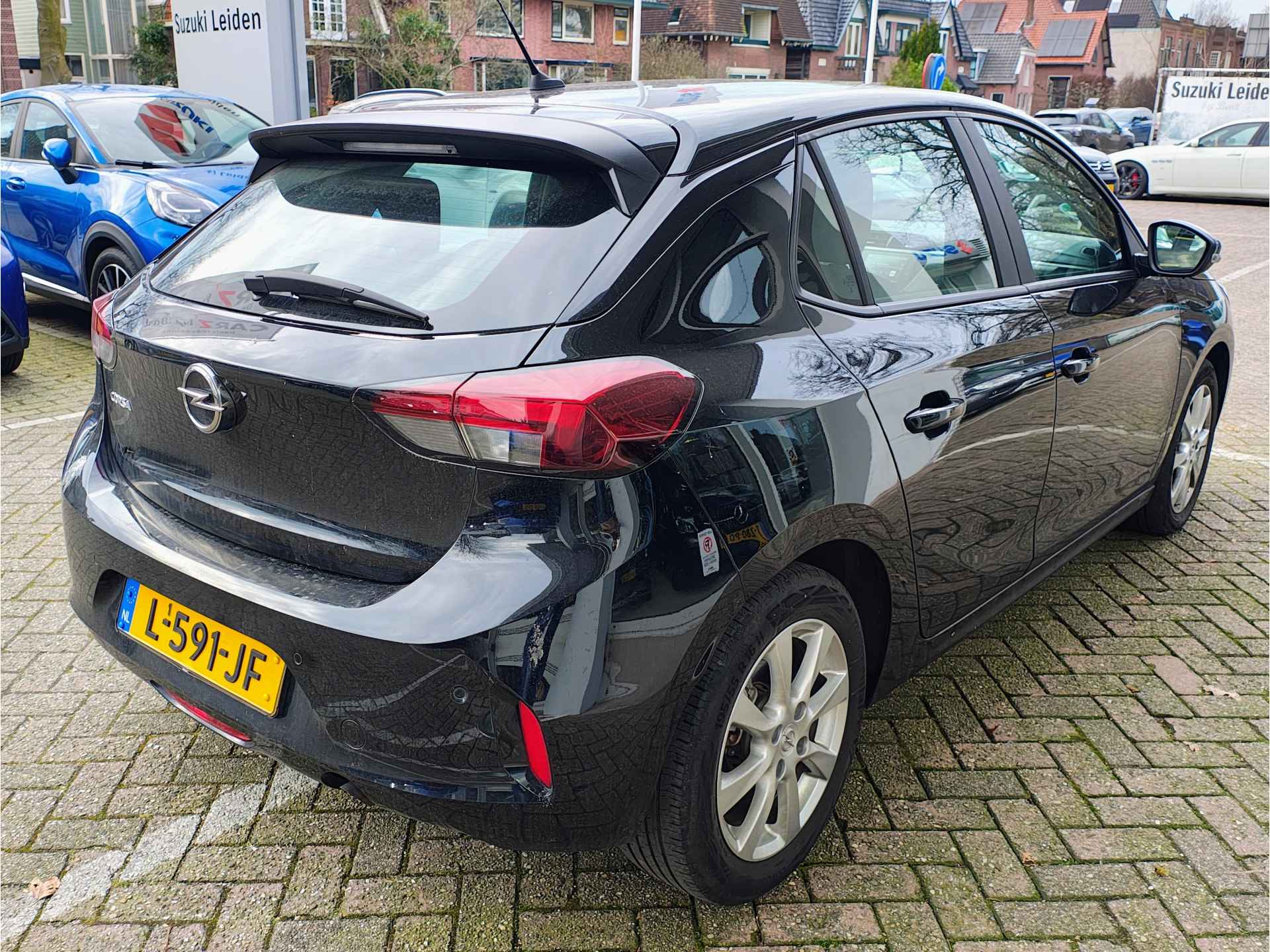 Opel Corsa 1.2 EDITION Cruise | Navi | Stoel- en Stuurverwarming - 3/16