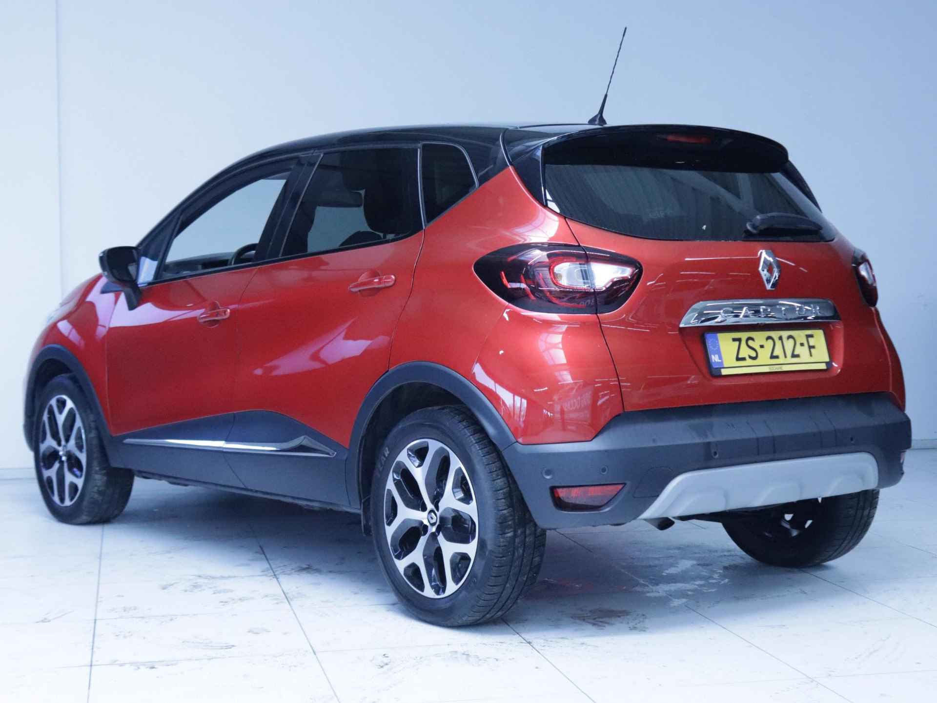 Renault Captur 0.9 TCe Intens Clima/Navi/Camera - 9/23