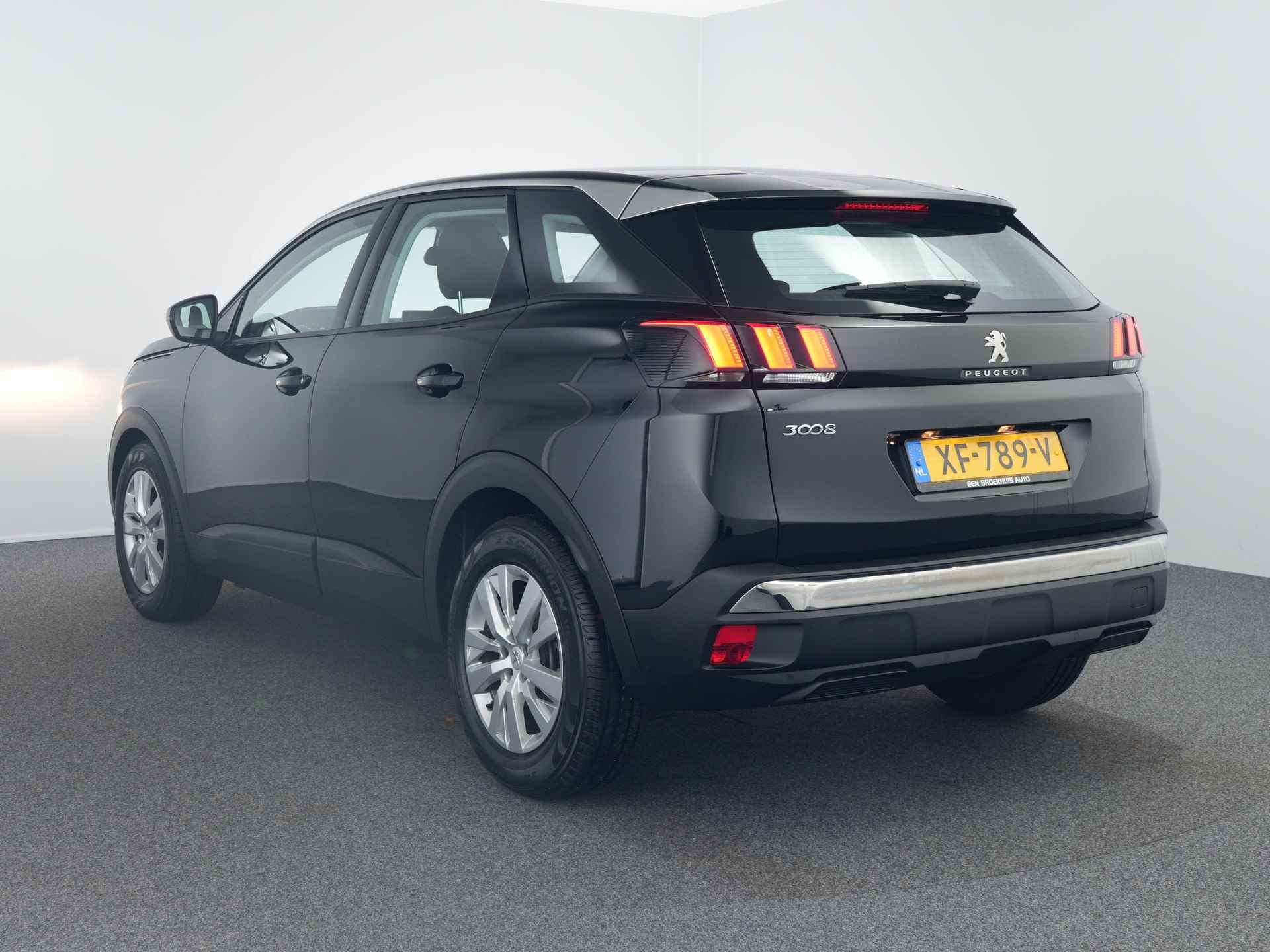 Peugeot 3008 1.2 PureTech Blue Lease Executive - 10/29