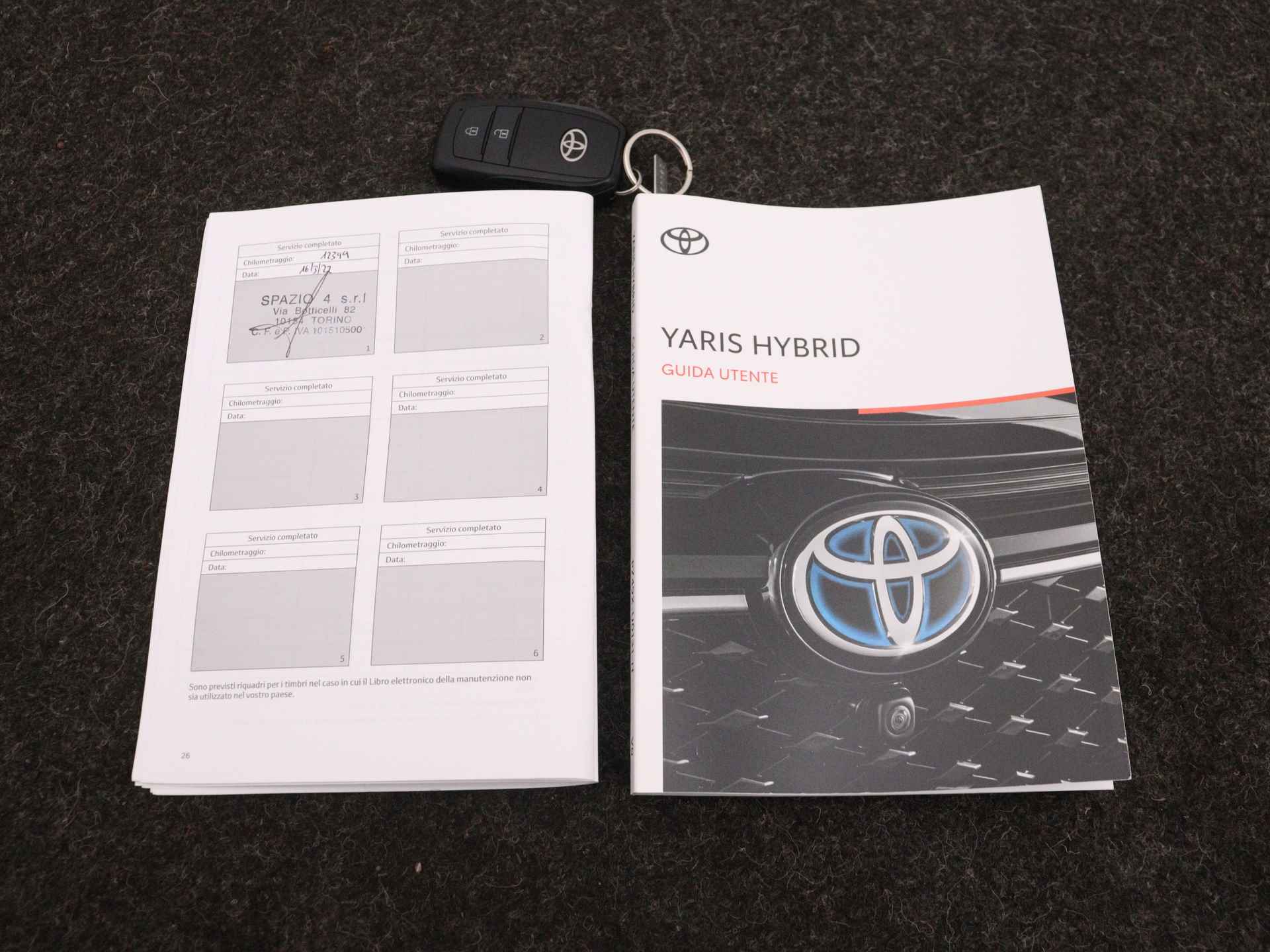 Toyota Yaris 1.5 Hybrid Dynamic | Parkeersensoren Achter | Reservewiel | - 14/42