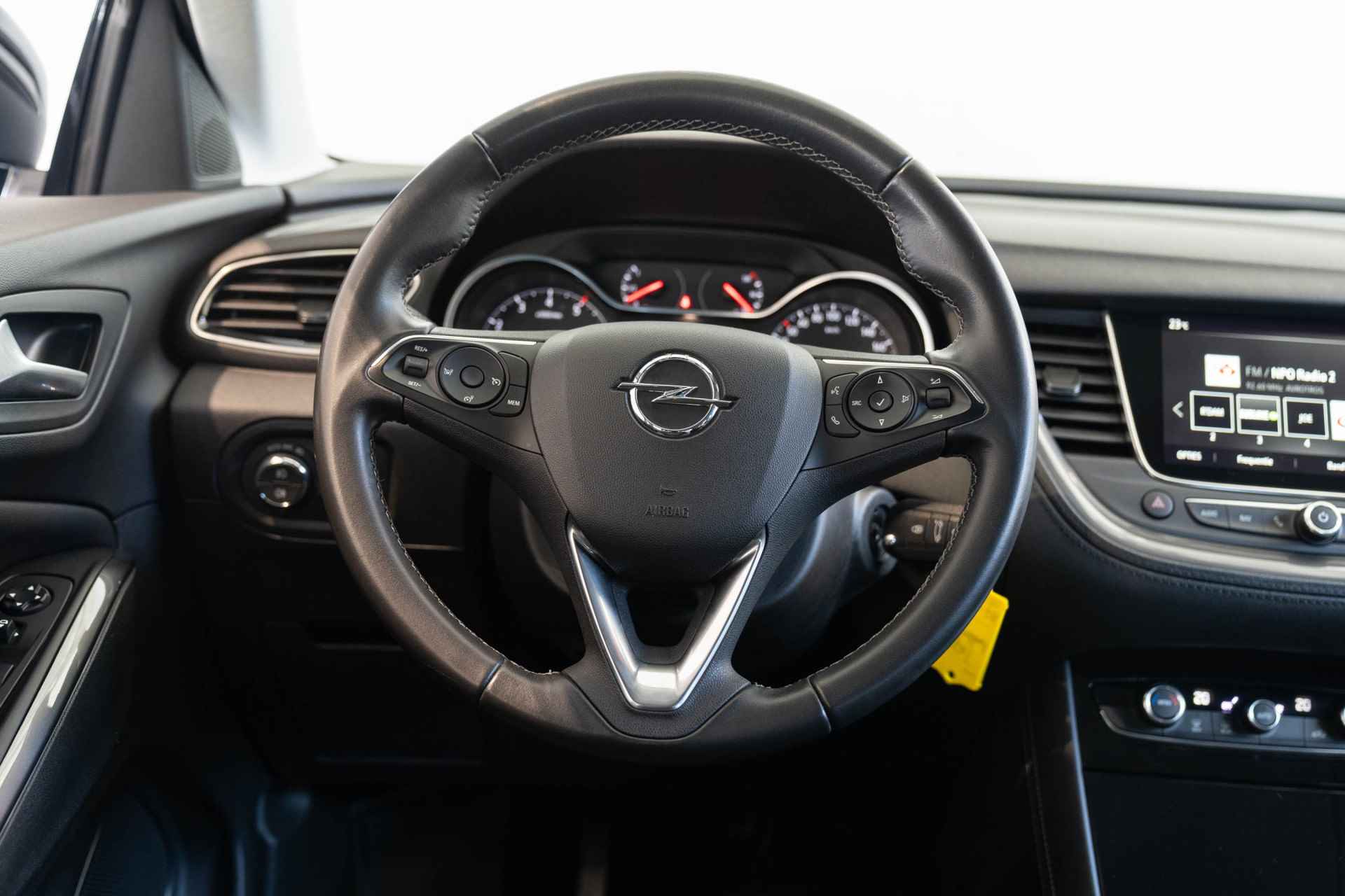 Opel Grandland X 1.2 Turbo Business Executive plus | Camera | Comfort Stoel | Dodehoek bewaking | Climate Controle | - 36/36