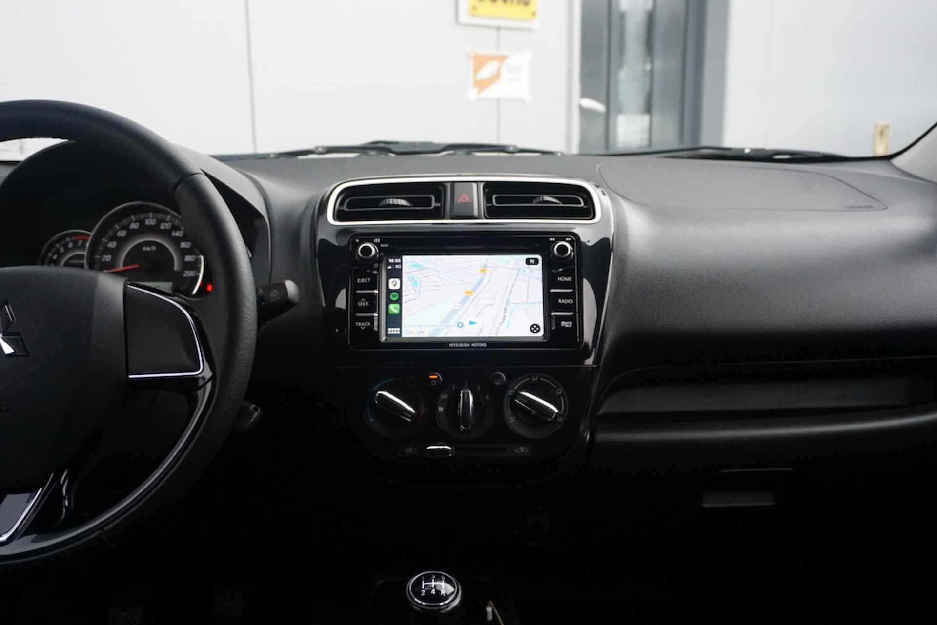 Mitsubishi Space Star 1.0 Active CarPlay | LM Velgen | NAP | Airco - 9/25