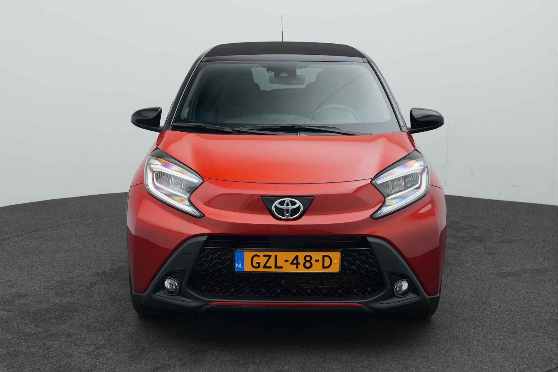 Toyota Aygo X 1.0 VVT-i S-CVT Premium | Camera | Climate Control | Cabrio | Stoelverwarming | - 26/46