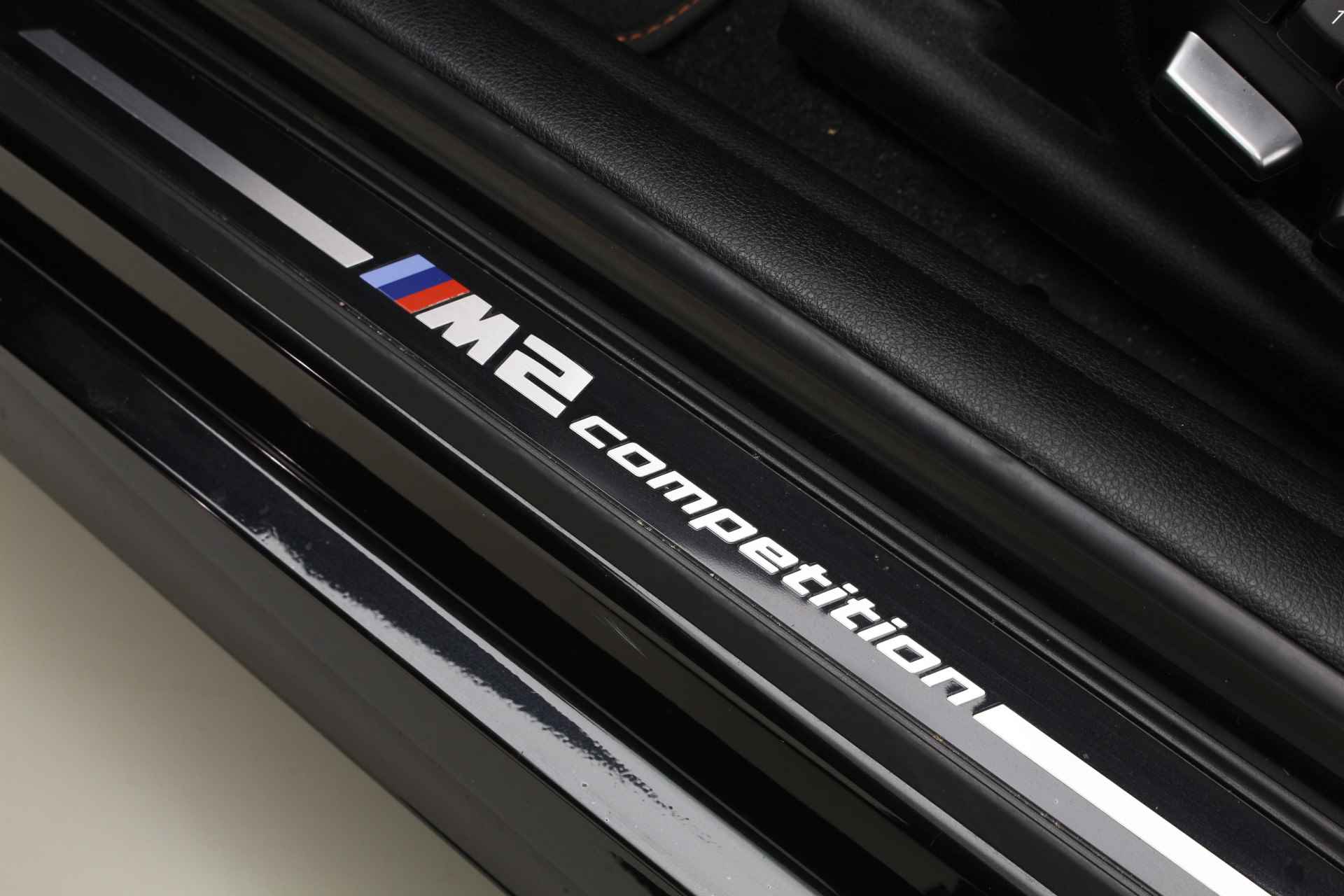 BMW M2 Competition | Handgeschakeld | Schuif/- kanteldak | Harman Kardon | Twee jaar garantie | BMW Premium Selection - 16/33