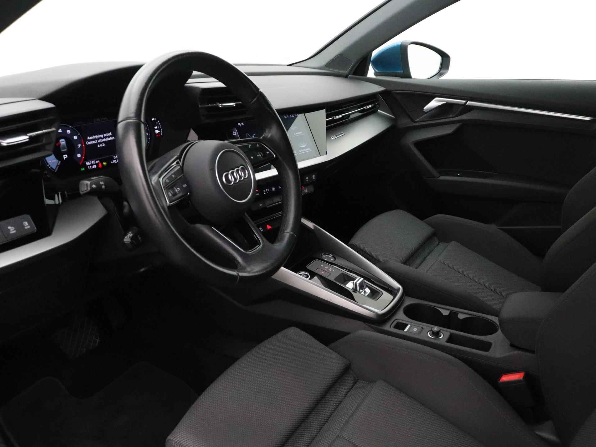 Audi A3 Limousine 35 TFSI Business edition | Matrix LED | Navigatie | Apple Carplay | Sport Stoelen | - 3/20