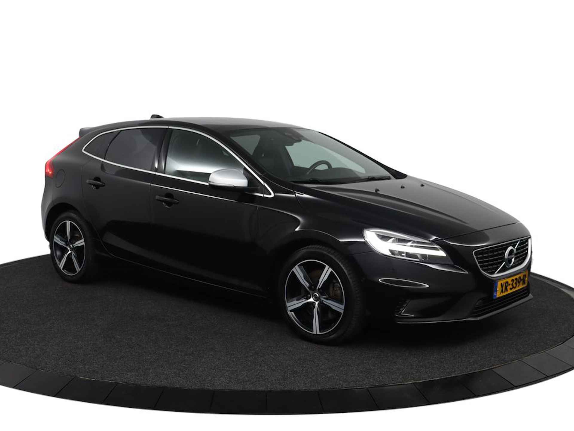 Volvo V40 T3 Automaat Polar+ Sport | Standkachel | Harman Kardon | Panoramadak | Leder-Alcantara | Keyless Ent - 13/49