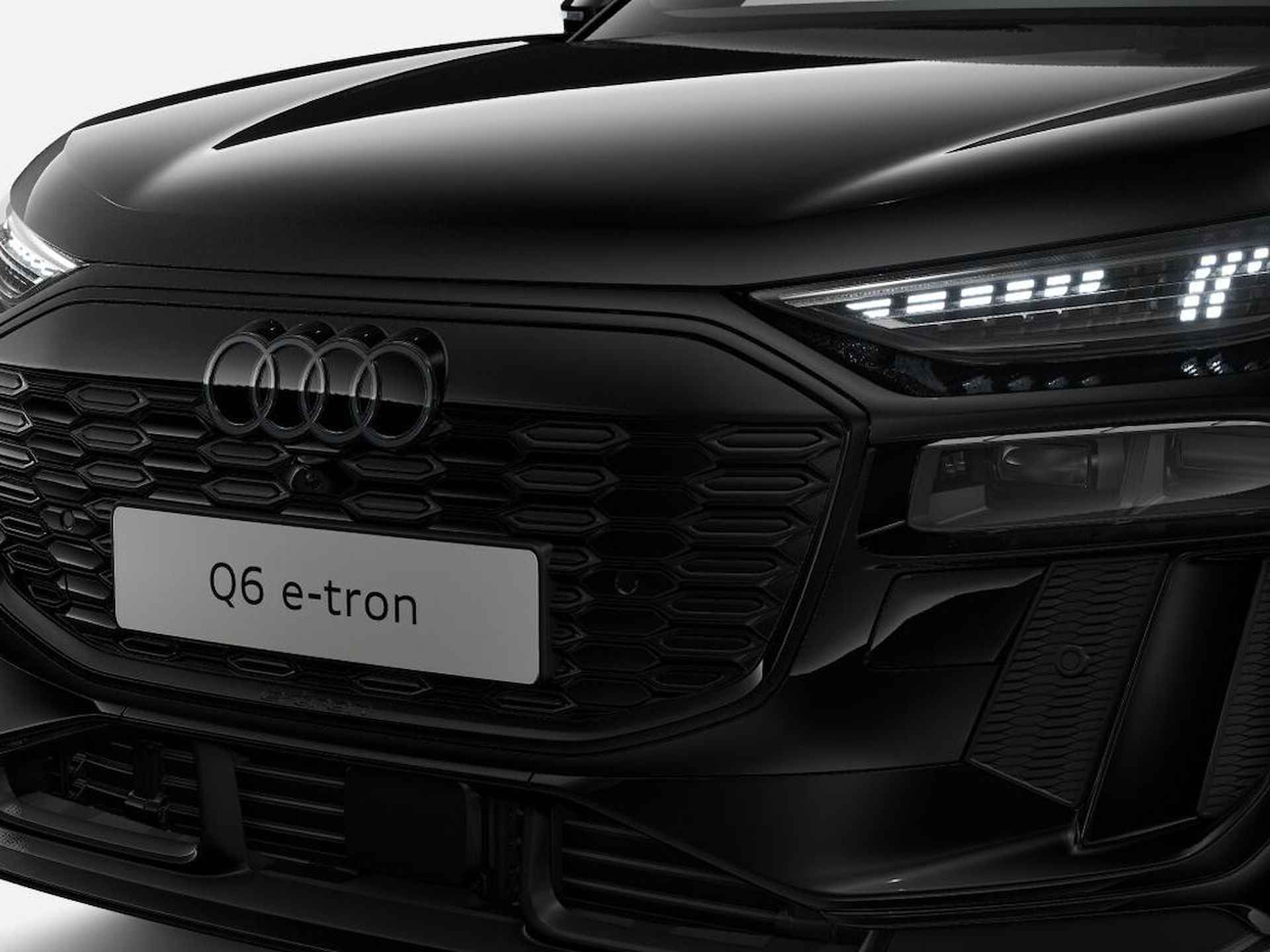 Audi Q6 e-tron Launch edition performance 306 PK · S line zwart leder-kunstleder · Tech plus · Exterieurpakket zwart - 5/8