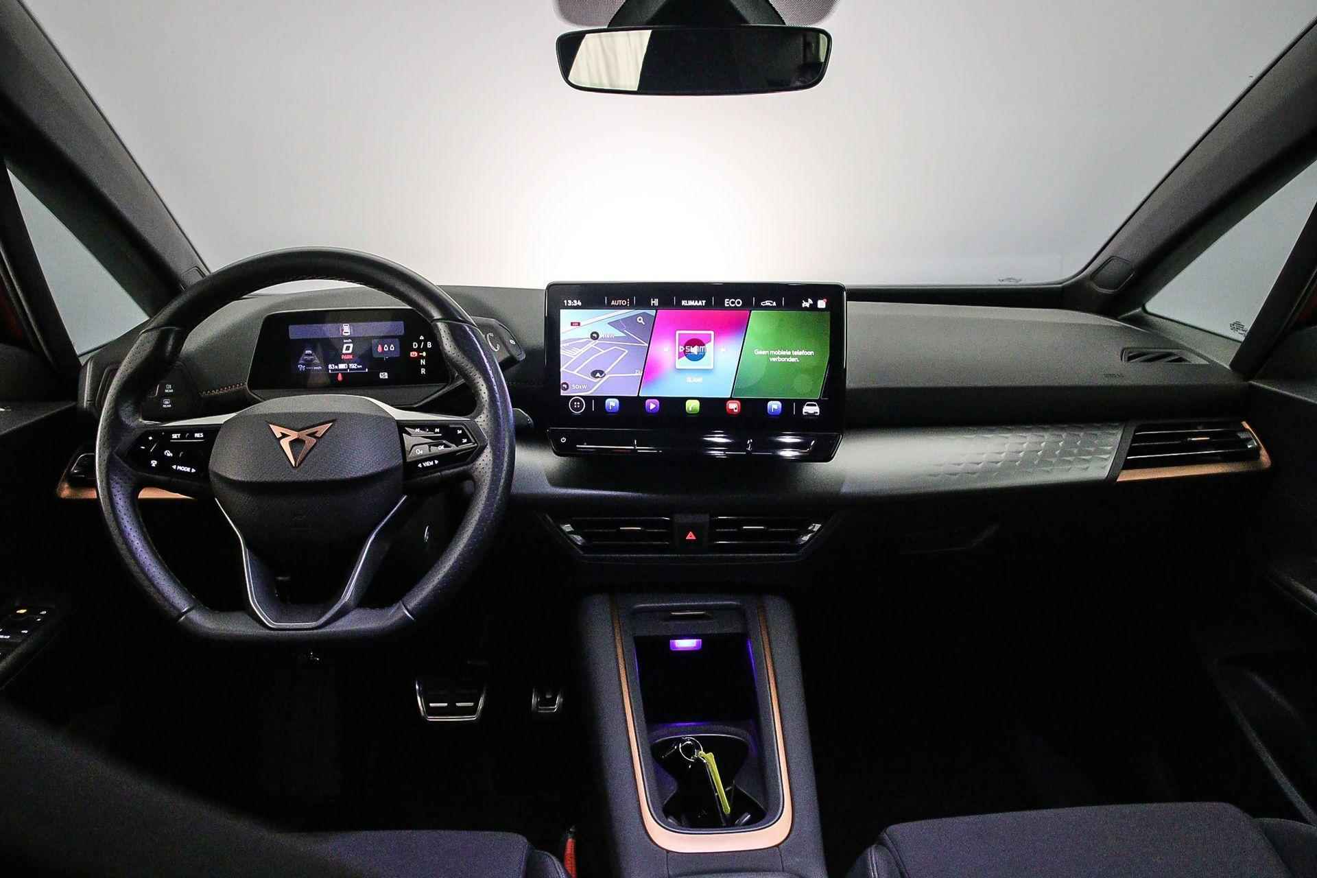 CUPRA Born Business 204pk Automaat Adaptive cruise control, Navigatie, Achteruitrijcamera, LED verlichting, Stuurwiel verwarmd, Parkeersensoren, Airco, DAB, Radio, App connect - 41/45