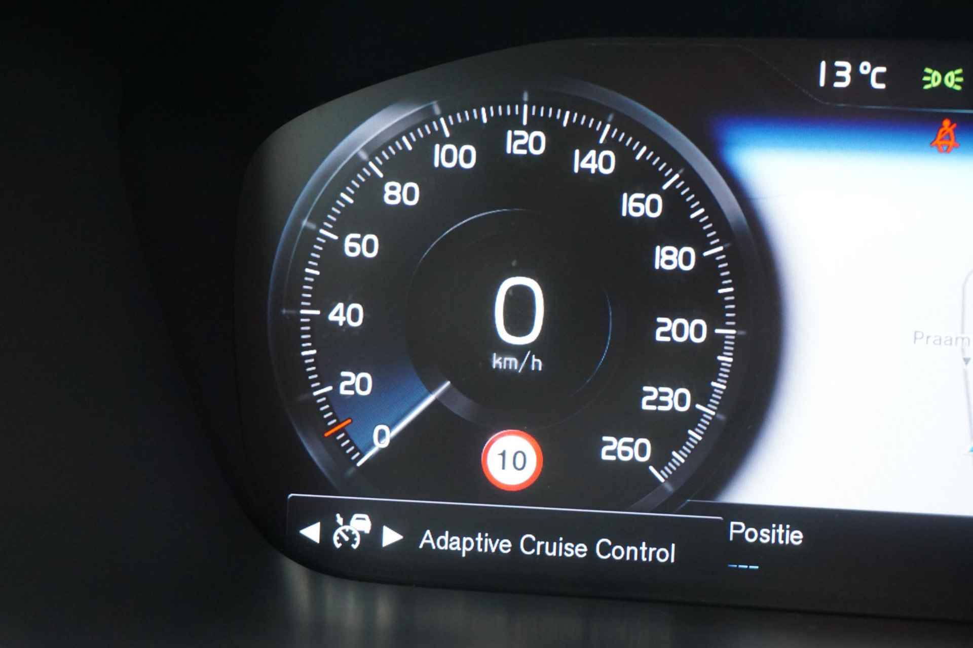 Volvo V90 2.0 T5 Momentum | Keyless | Standkachel | Stuur + Stoelverwarming | Adaptieve Cruise controle | - 15/34