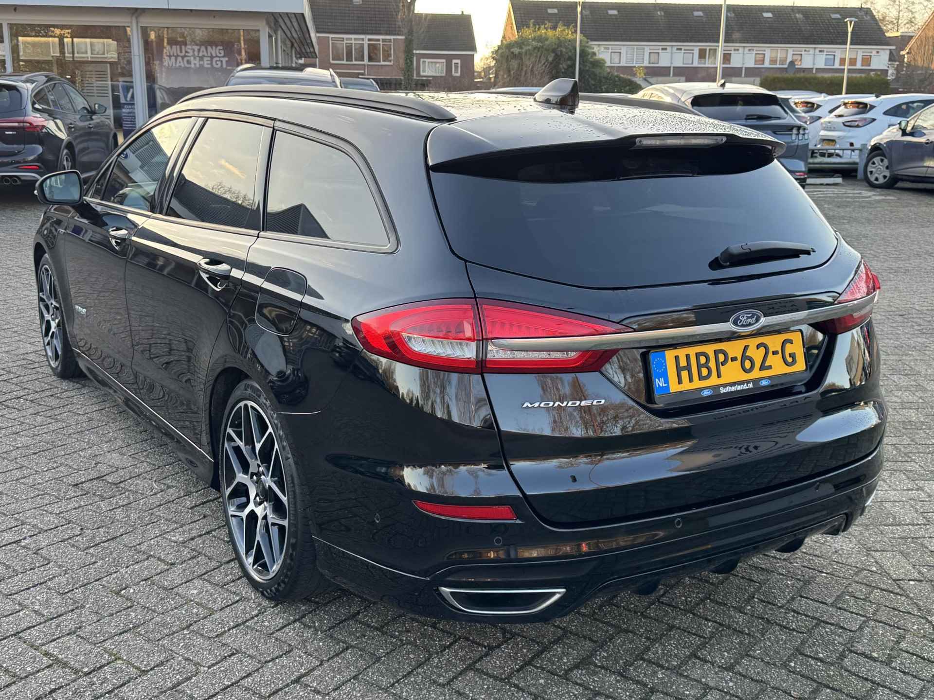 Ford Mondeo 2.0 IVCT HEV ST-Line 187pk | Adaptieve Cruise | BLIS | 19 inch Licht metaal | Full LED | Half leder/Alcantara | Elek. Achterklep - 5/25