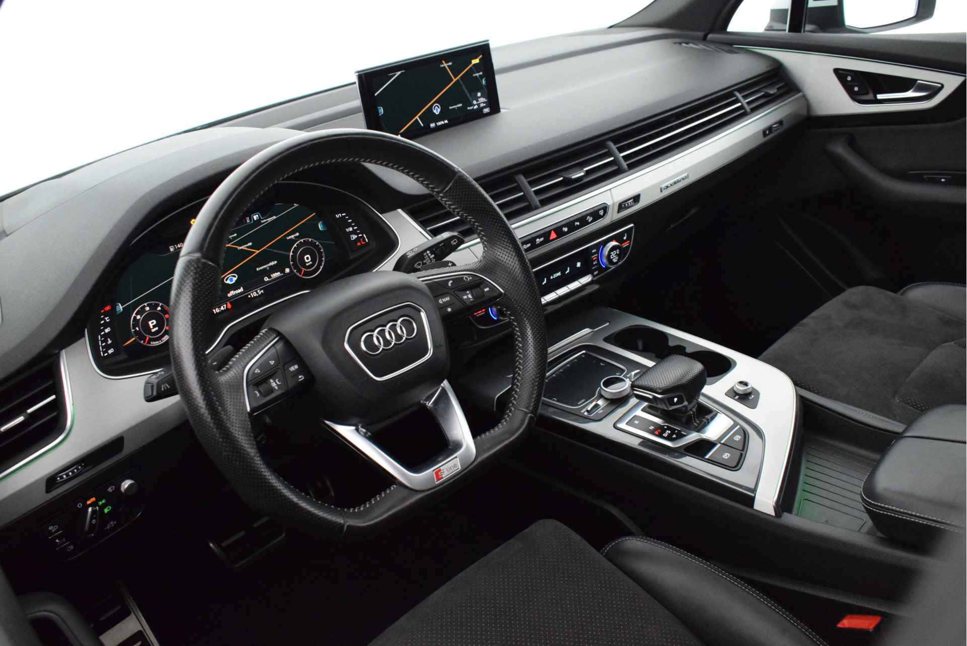 Audi Q7 3.0 TDI 272pk Tiptronic quattro 2x S-Line Trekhaak Camera Panoramadak Standkachel Virtual Cockpit Matrix Led Luchtvering Head-Up Navigatie - 9/65