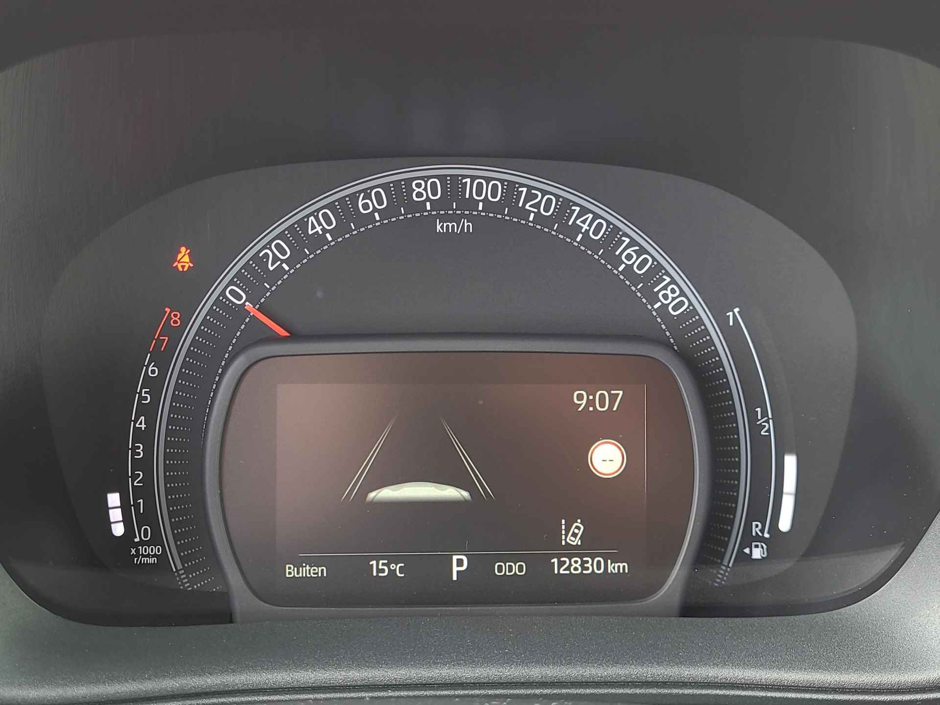 Toyota Aygo X 1.0 VVT-i S-CVT Premium Automaat | Apple CarPlay | Cloud Navigatie | Rijklaarprijs incl. garantie | - 18/34