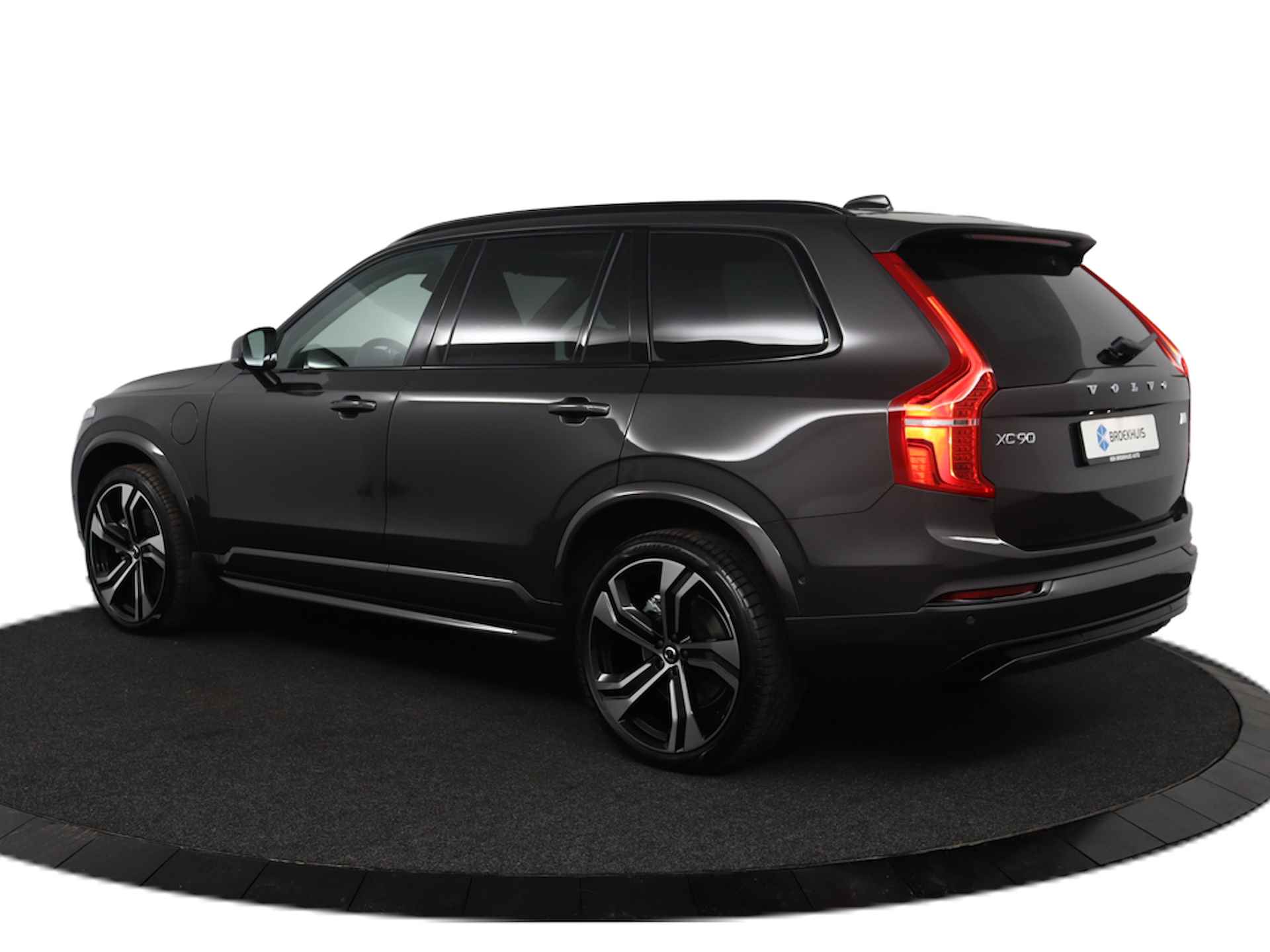 Volvo XC90 T8 Recharge AWD Ultra Dark | Luchtvering | Bowers & Wilkins | Trekhaak | 360° Camera | Panoramadak | Head-up display | 22-Inch | - 11/82