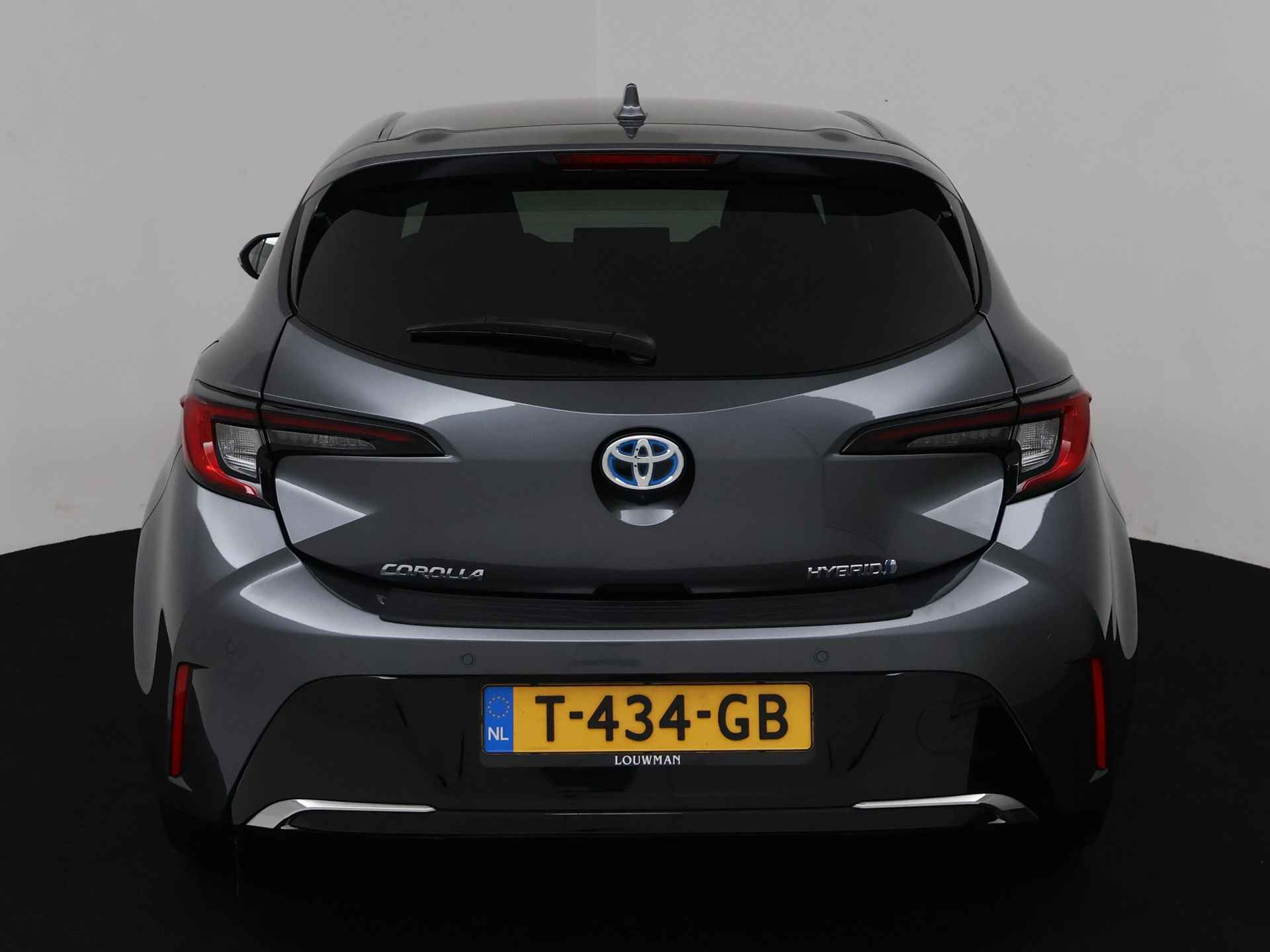 Toyota Corolla 1.8 Hybrid First Edition | Parkeersensoren | LM velgen | Stoelverwarming | Climate Control | - 29/42