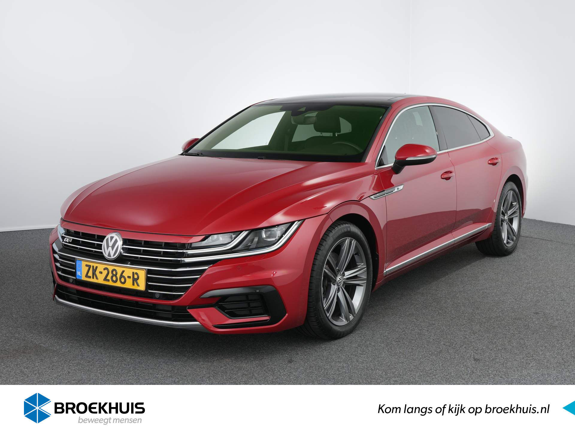 Volkswagen Arteon 1.5 TSI Business R | Navigatie | Leder | Panoramadak | Stoelverwarming | Elek. Achterklep bij viaBOVAG.nl