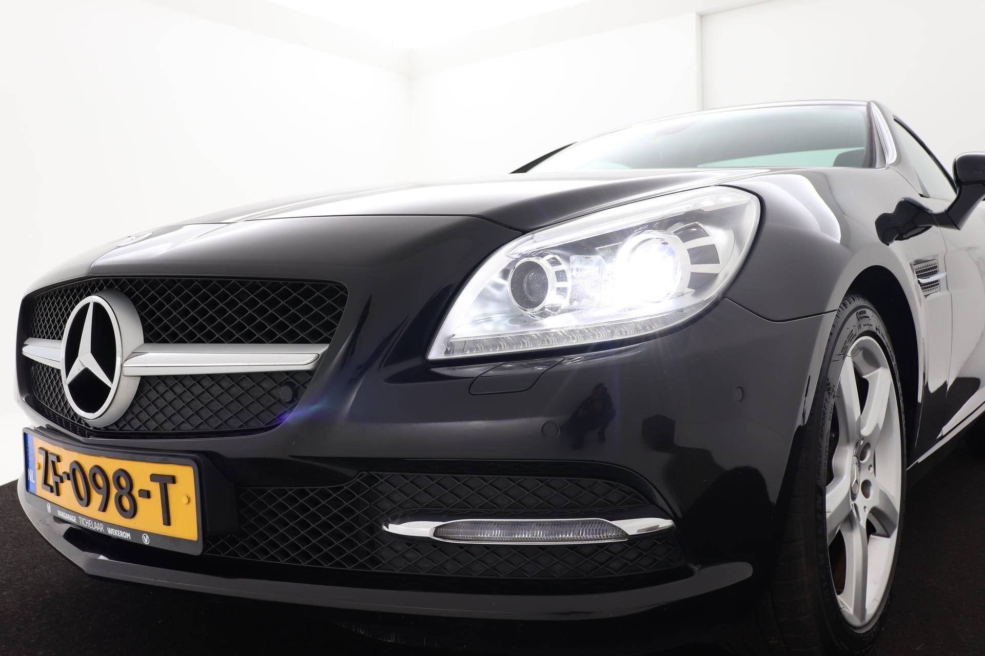 Mercedes-Benz SLK-klasse 200 Edition | Airscarf | Volledig Onderhouden | Lederen Bekleding | Xenon | 17" Lichtmetalen Velgen | - 27/36