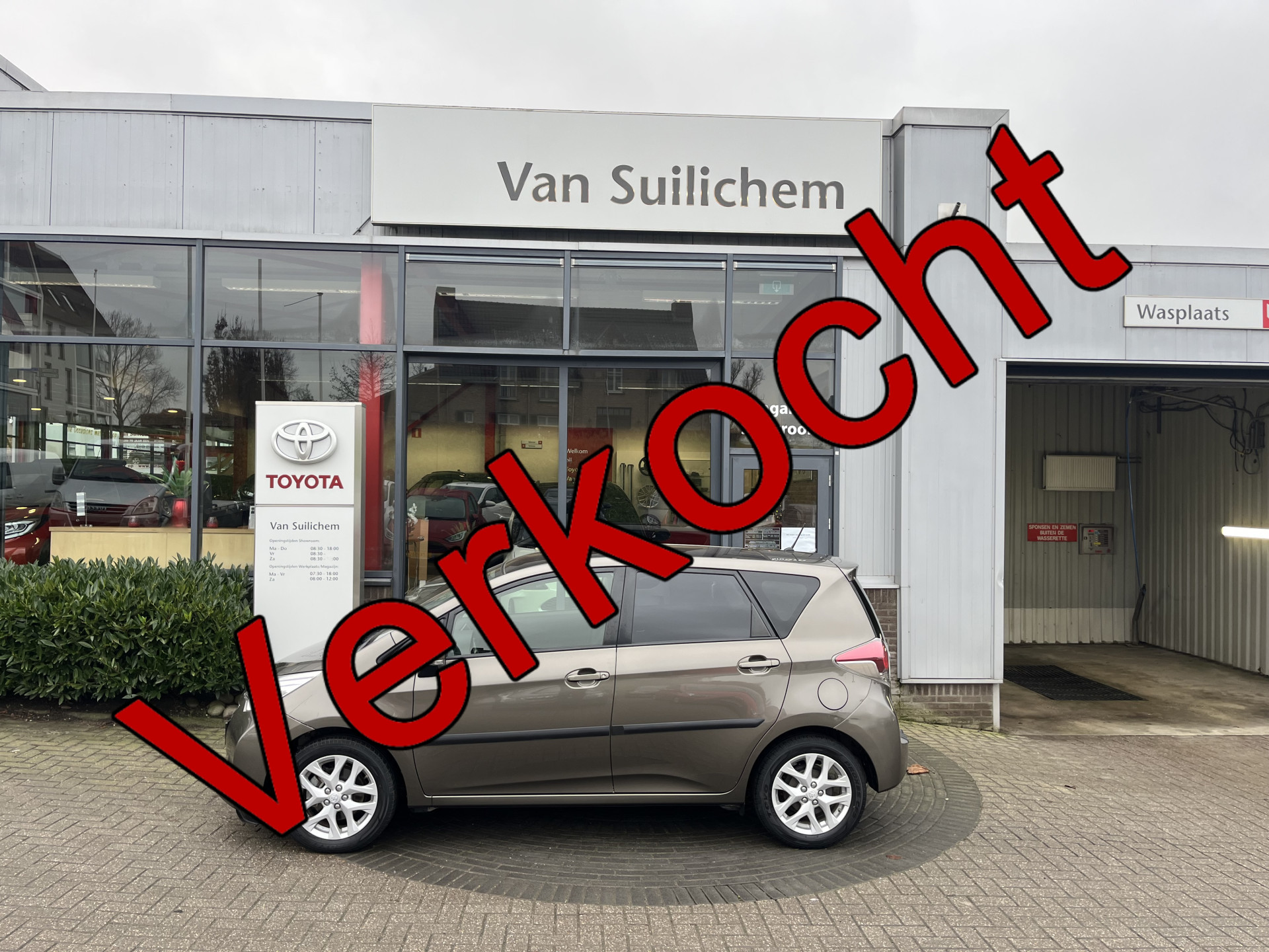 Toyota Verso-S 1.3 VVT-i Trend