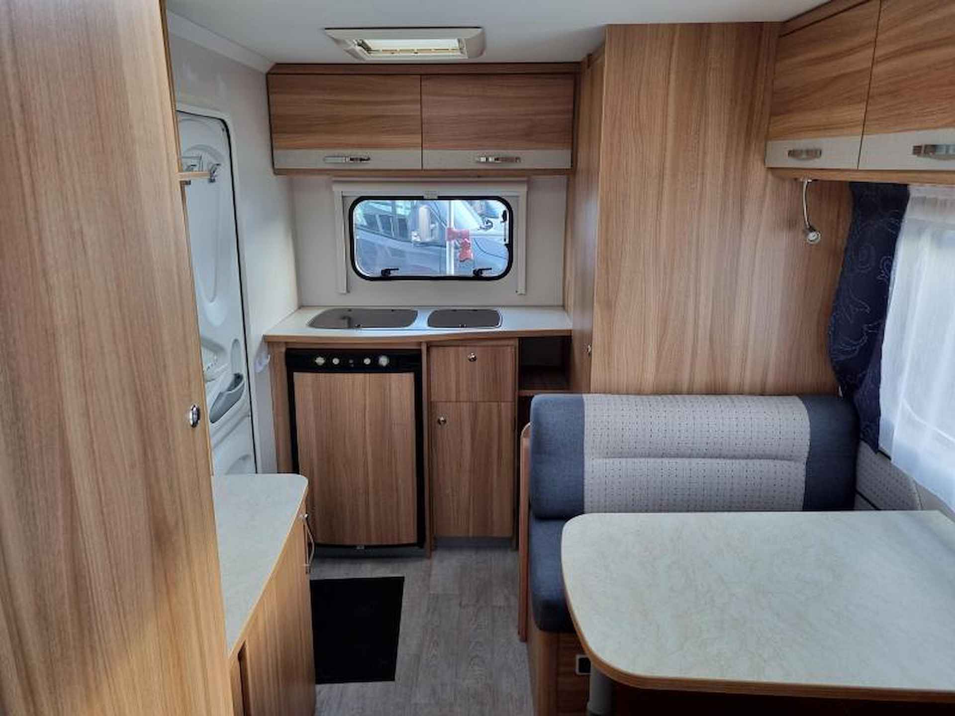 Caravelair Antares Style 400 Lichtgewicht - Voortent - 5/21