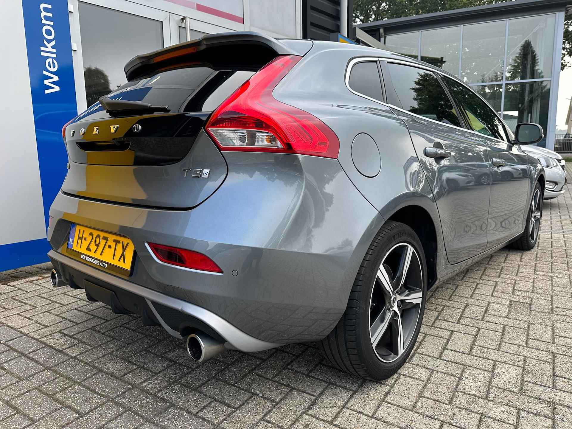 Volvo V40 1.5 T3 153PK AUT6 Polar+ Sport R-Design | STOELVERWARMING| HARMAN/KARDON| PANORAMADAK| DAB| CRUISE CONTROL| DEALERONDERHOUDEN - 7/39