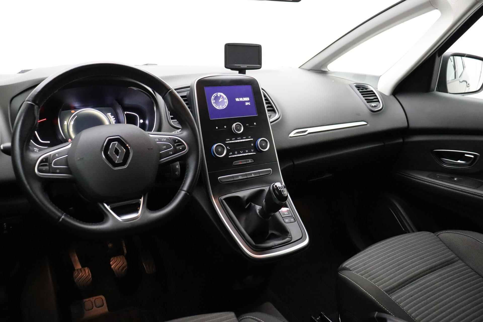 Renault Grand Scénic 1.2 TCe Zen | Navigatie | Trekhaak | Lichtmetalen velgen | Cruise Control | Luxe uitvoering - 8/33