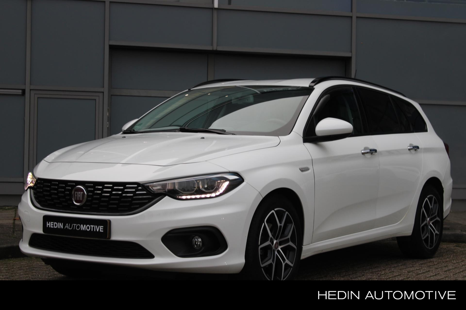 Fiat Tipo Stationwagon 1.4 T-Jet 16v Business Lusso | Navigatie | Camera | Climate control | Cruise control | Lichtmetalen velgen