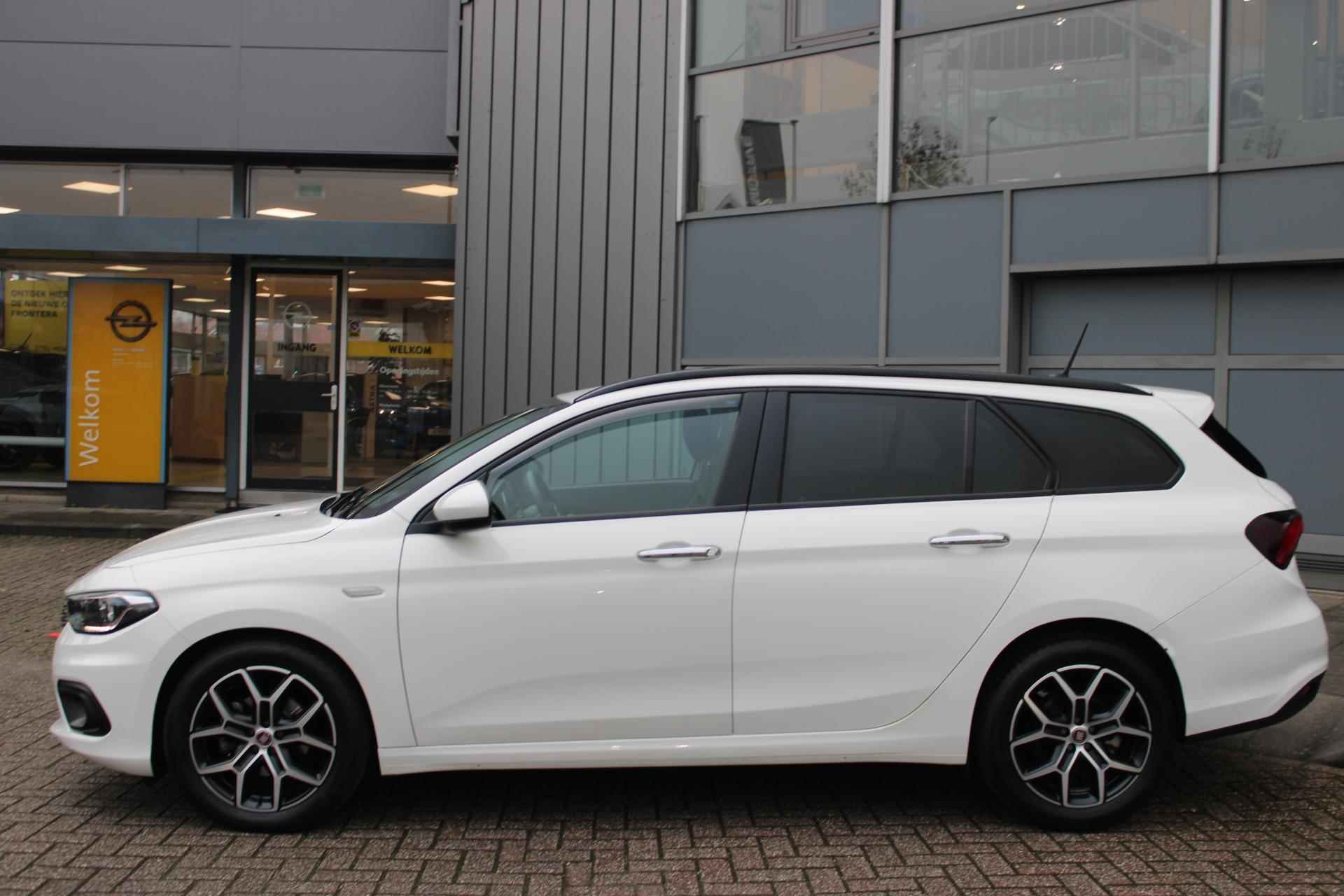 Fiat Tipo Stationwagon 1.4 T-Jet 16v Business Lusso | Navigatie | Camera | Climate control | Cruise control | Lichtmetalen velgen - 8/28