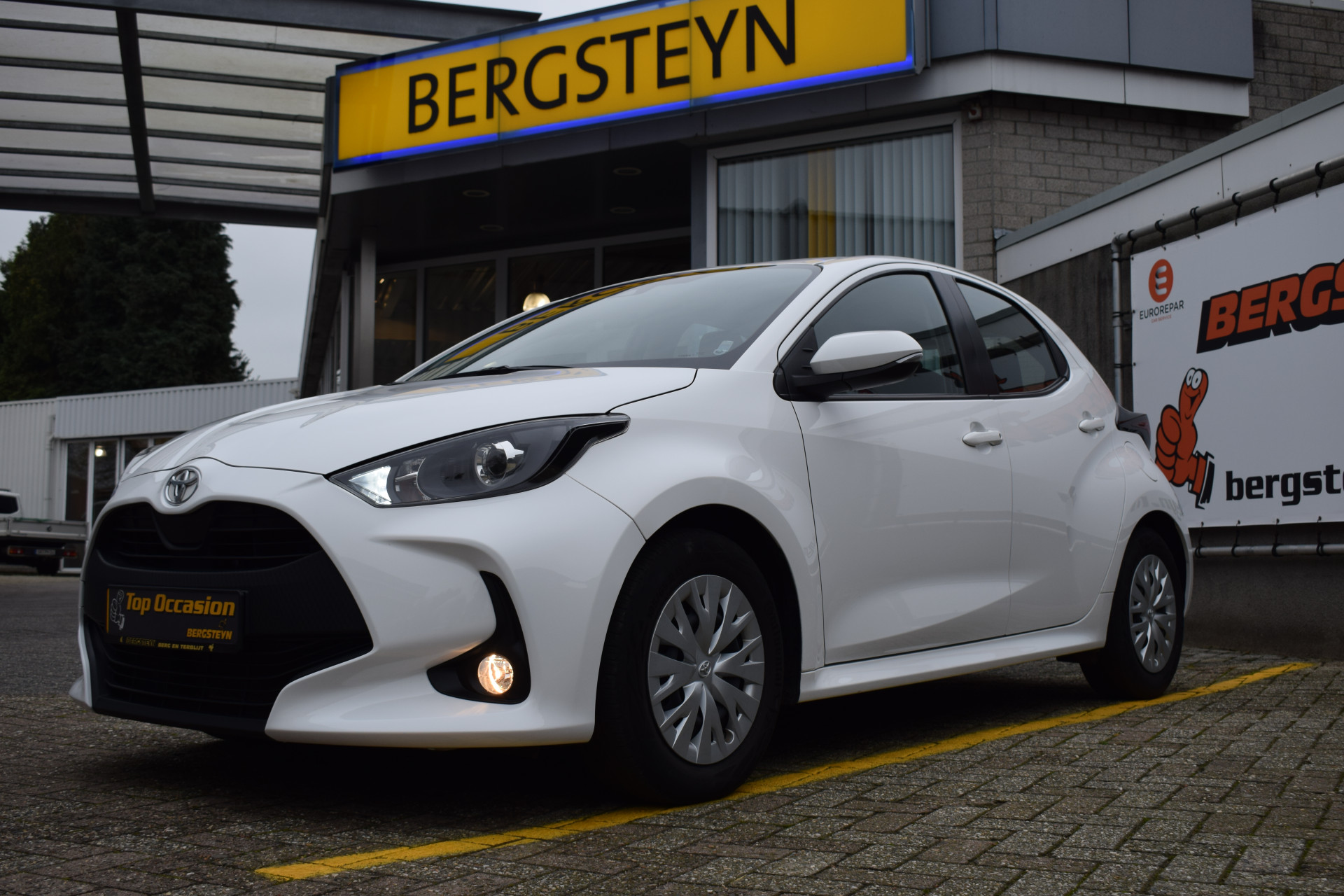 Toyota Yaris 1.0 VVT-i Active