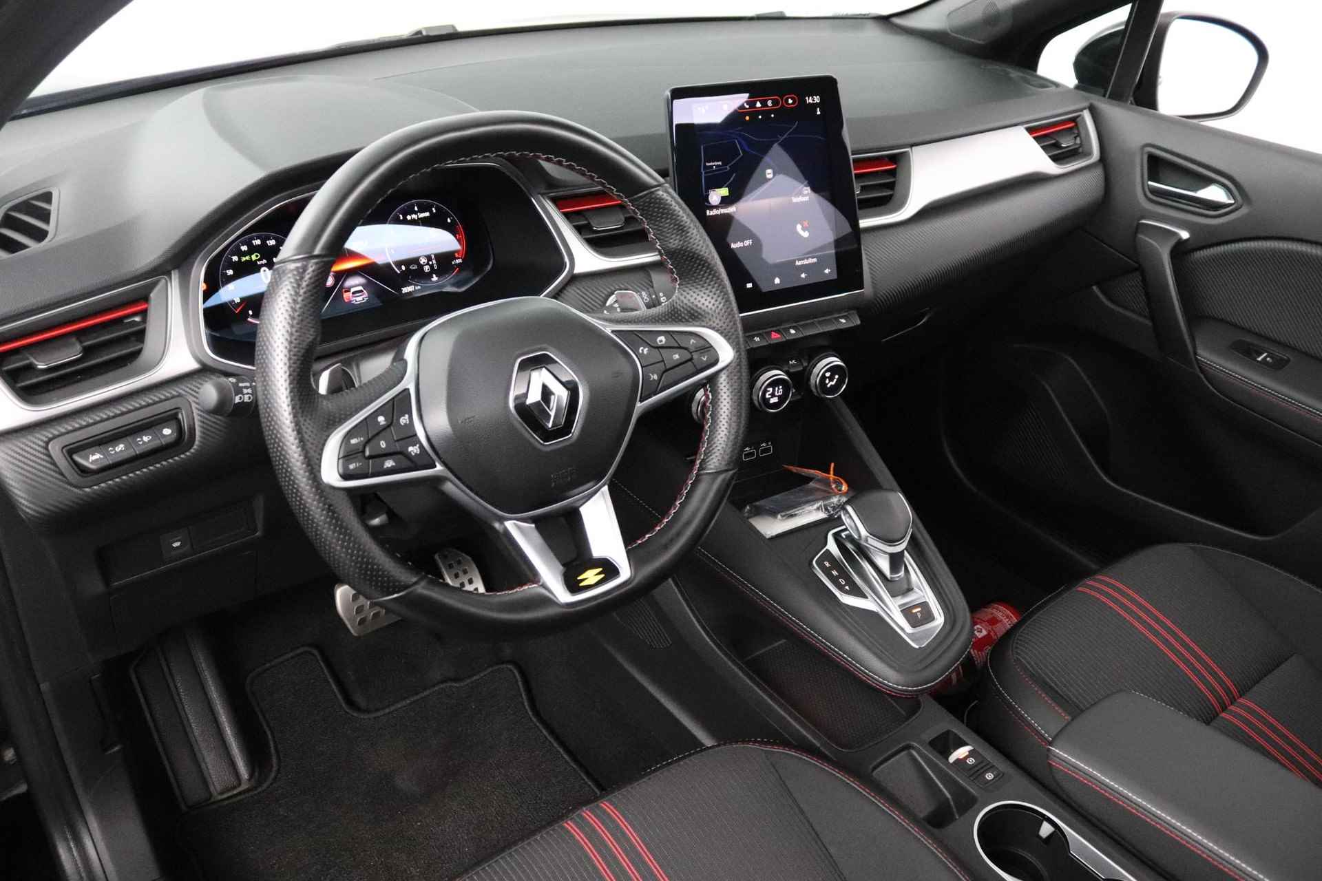 Renault Captur 1.3 Mild Hybrid 140 EDC R.S. Line | Panoramadak | Camera | Stoelverwarming | - 4/56