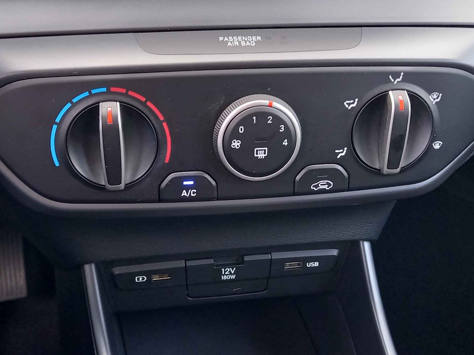 Hyundai i20 1.0 T-GDI Comfort Automaat | Camera | Apple Carplay | Airco MD - 24/38