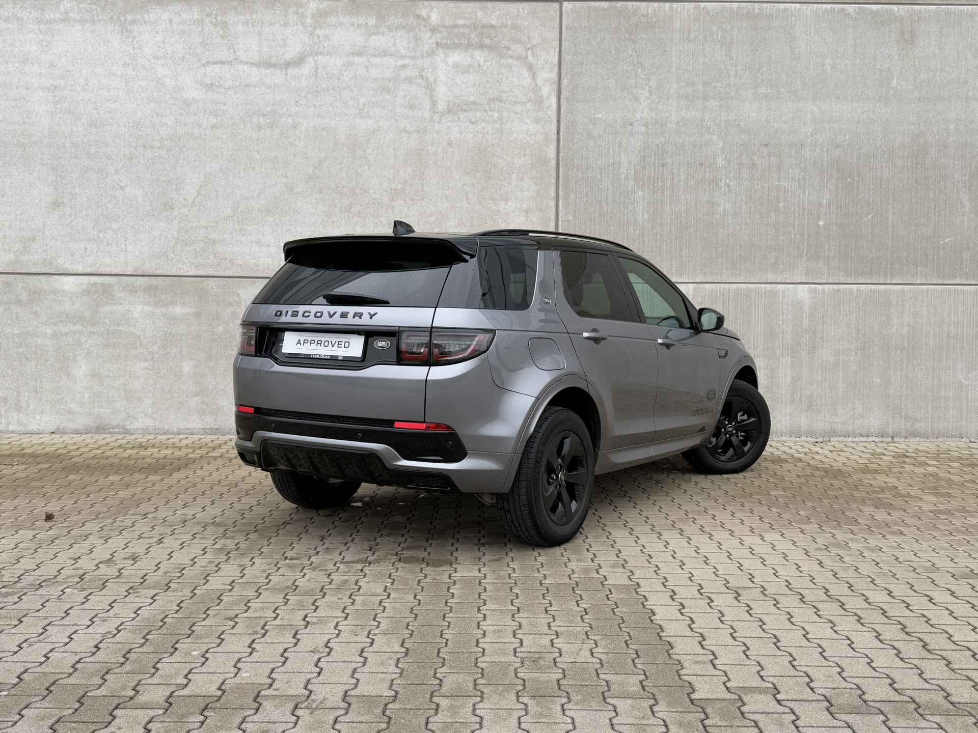 Land Rover Discovery Sport P300e 1.5 R-Dynamic S - 8/33