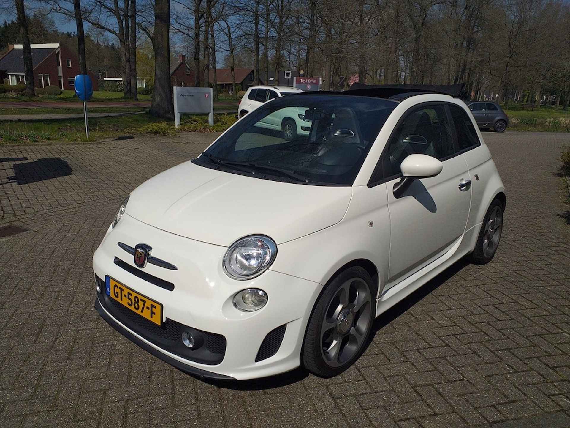 ABARTH 500c 1.4 Tjet 135 Elaborabile - 2/31