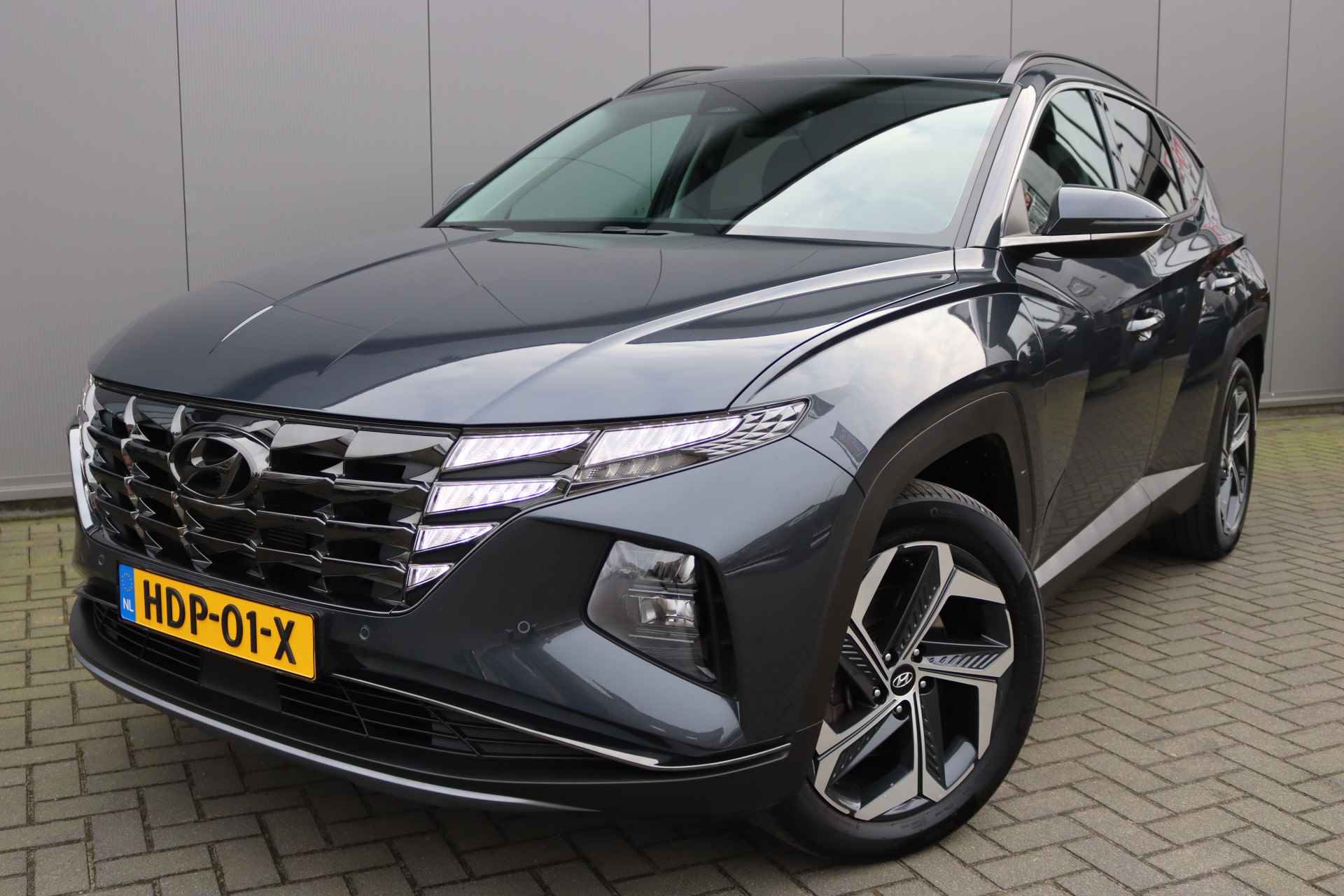 Hyundai Tucson 1.6 T-GDI PHEV 265PK 4WD Comfort Smart Trekhaak/Navigatie/Winter-Pack/Camera - 8/33