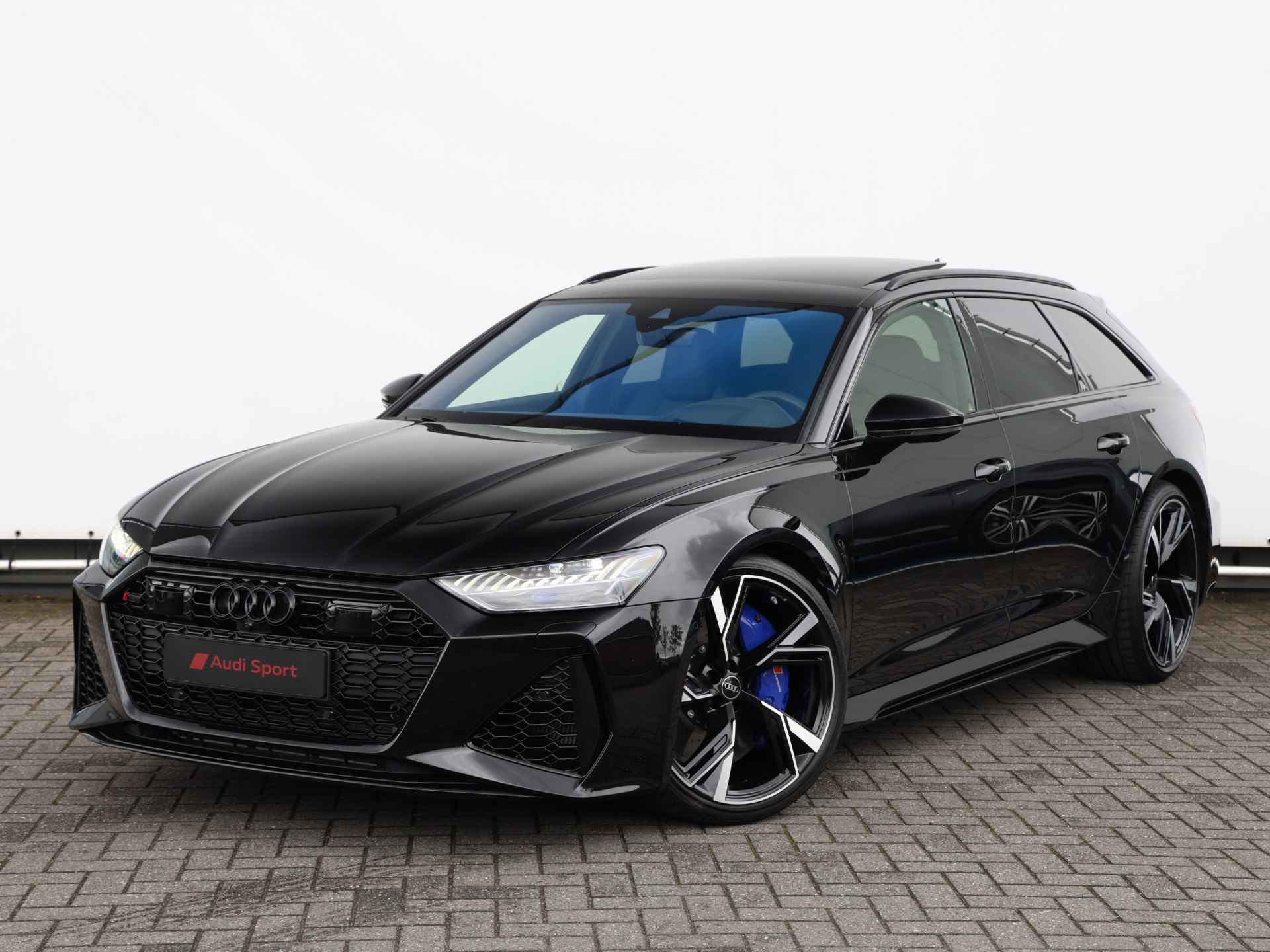 Audi RS6 Avant 4.0 TFSI quattro 600pk | 305km/u | Keramisch | B&O | Vierwielbesturing | Pano | Head-up | Servo | Trekhaak | 22" Velgen | Stoelventilatie | Stoelverwarming v+a - 11/57