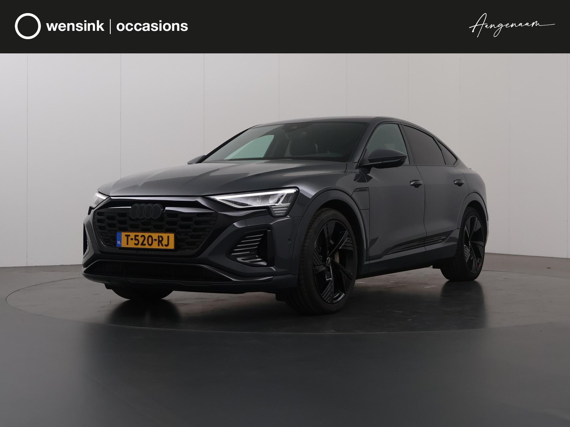 Audi Q8 Sportback e-tron 50 quattro Edition 95 kWh | B&O Audio | Ele. verstelbare stoelen + Geheugen | Digitaal Dashboard | Camera | DAB | Apple CarPlay | Luchtvering | Panoramadak | Adaptieve Cruise Control |