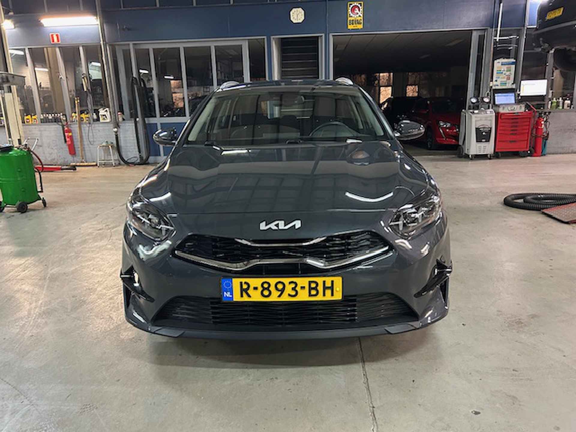 KIA Ceed Sw 1.0 T-GDi 120pk DynamicLine | Navigatie | Apple carplay/ Android auto | Camera | Climate control | All-season banden | NAP | Rijklaar prijs! - 13/28