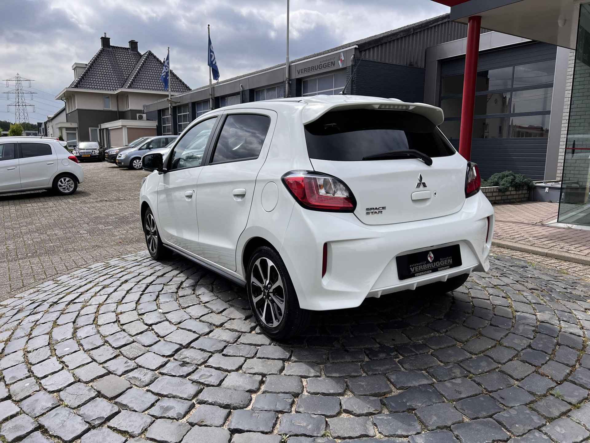 Mitsubishi Space Star 1.2 Instyle | Leder | Carplay | Camera | All-in rijklaarprijs - 4/38